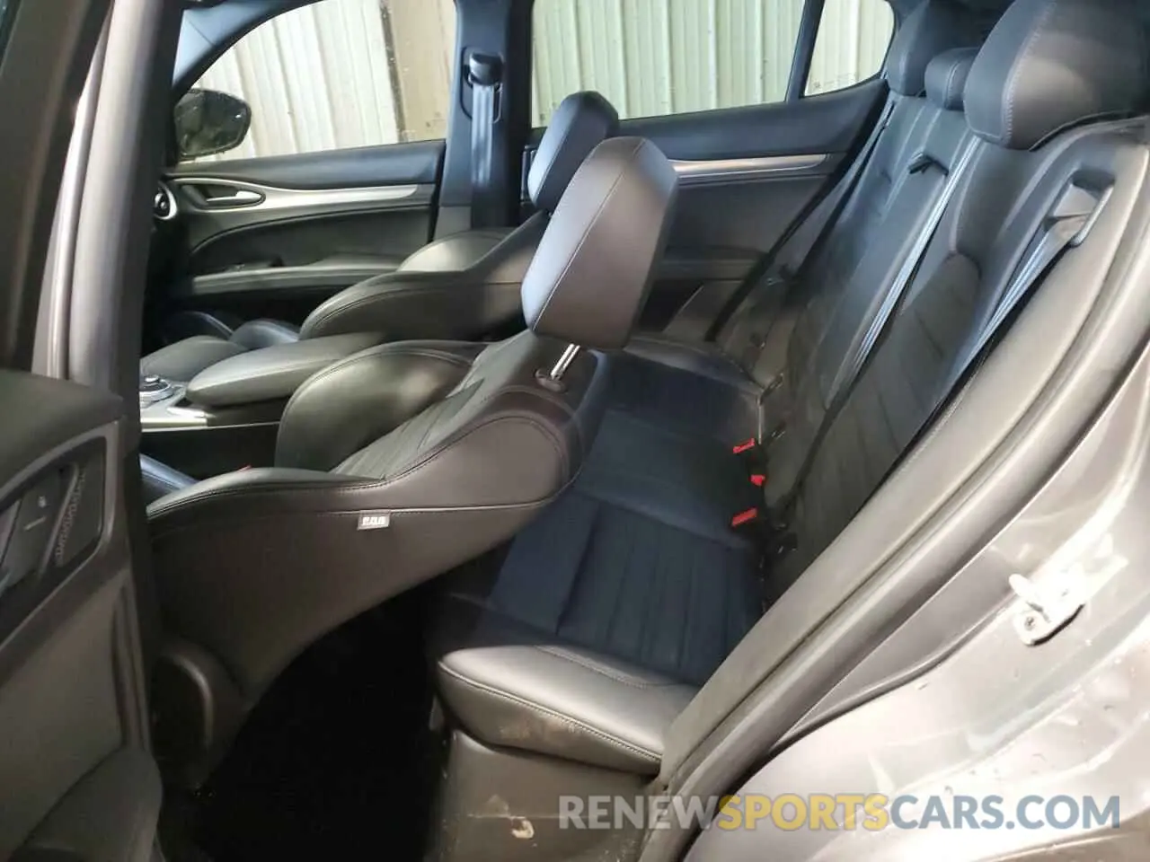 11 Photograph of a damaged car ZASPAKBN9L7C75997 ALFA ROMEO STELVIO 2020