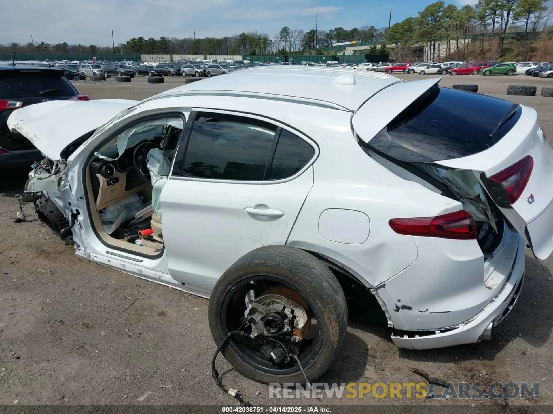 13 Фотография поврежденного автомобиля ZASPAKBN9L7C76146 ALFA ROMEO STELVIO 2020