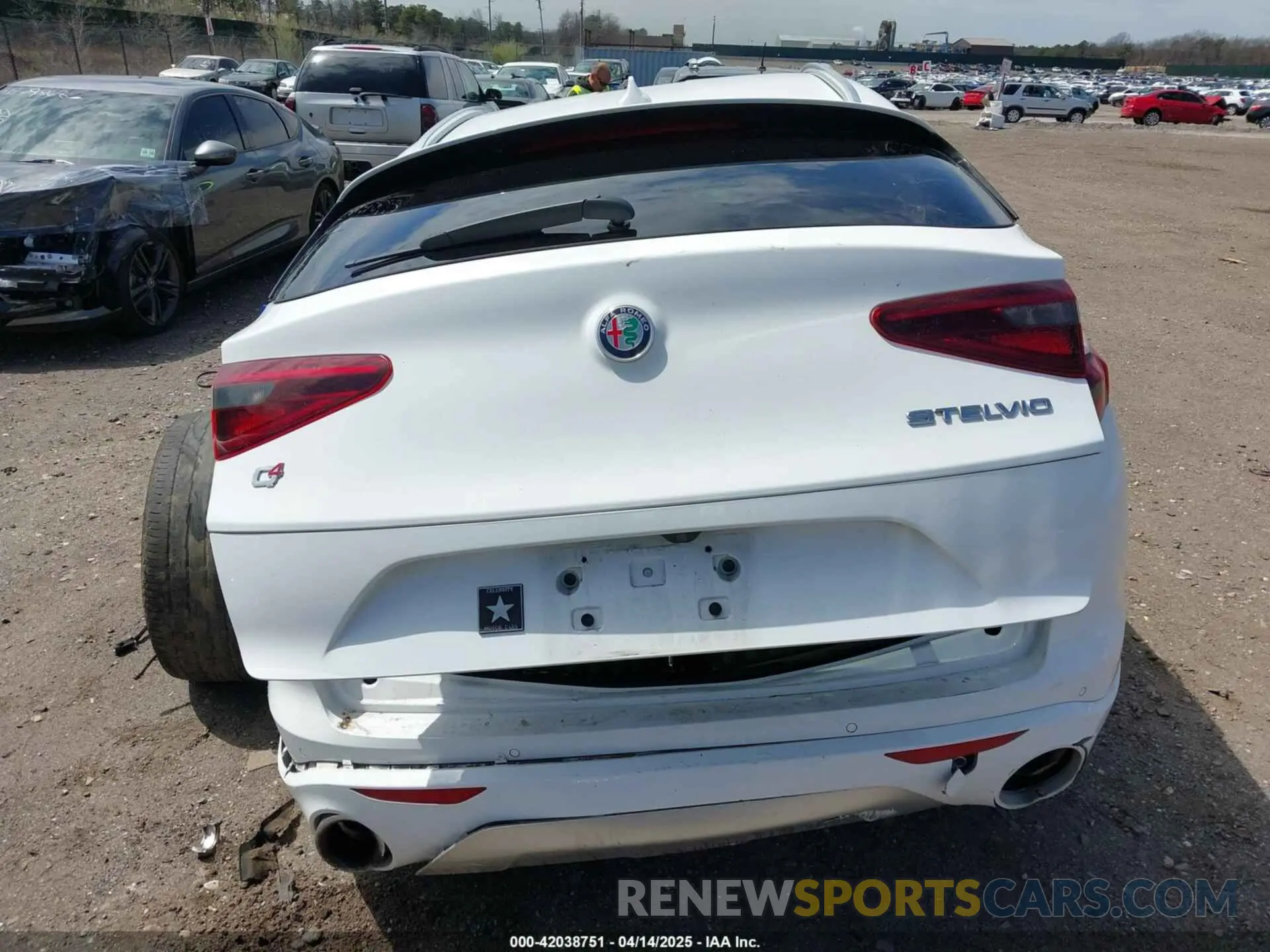 15 Фотография поврежденного автомобиля ZASPAKBN9L7C76146 ALFA ROMEO STELVIO 2020