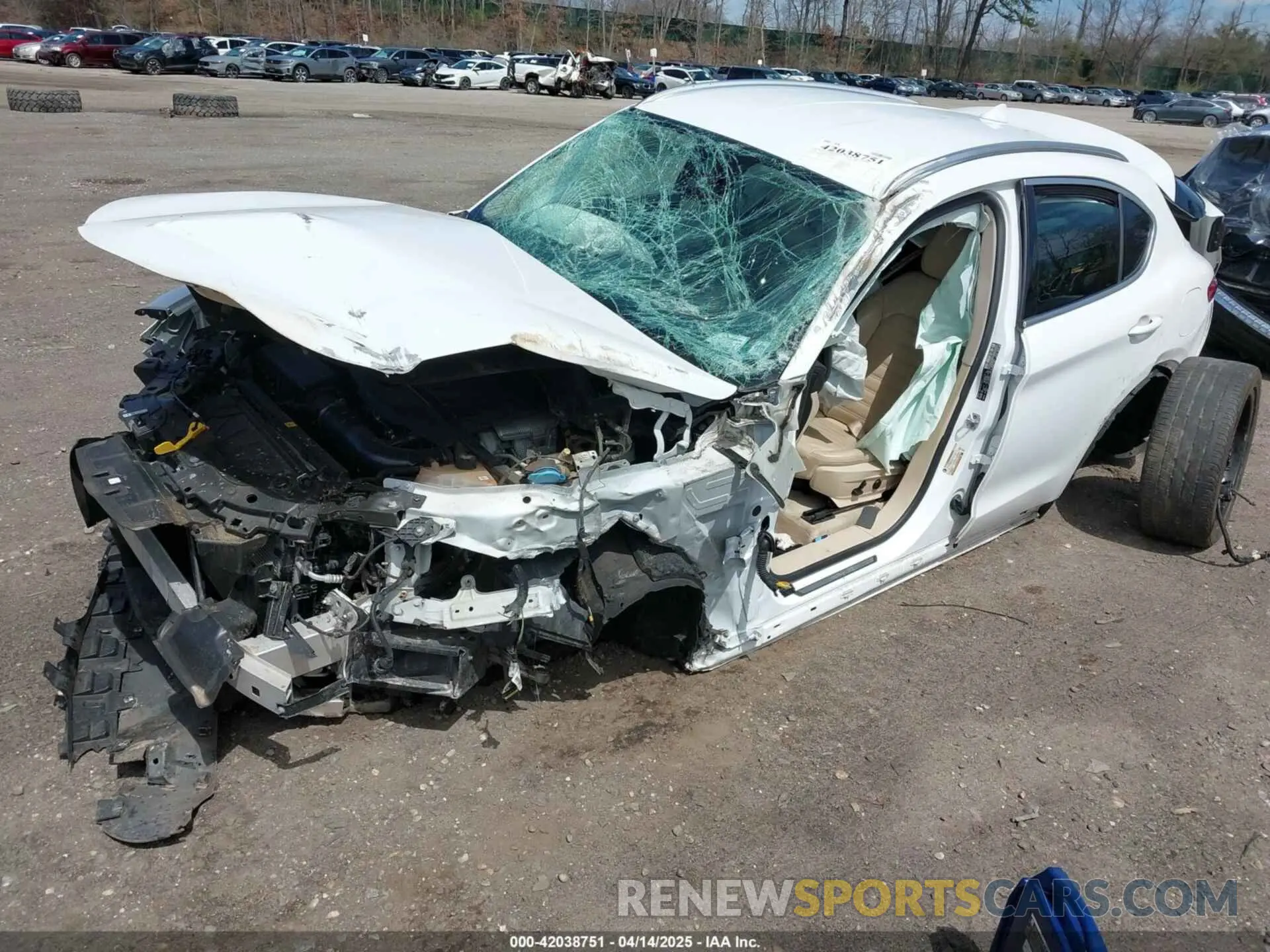 2 Фотография поврежденного автомобиля ZASPAKBN9L7C76146 ALFA ROMEO STELVIO 2020