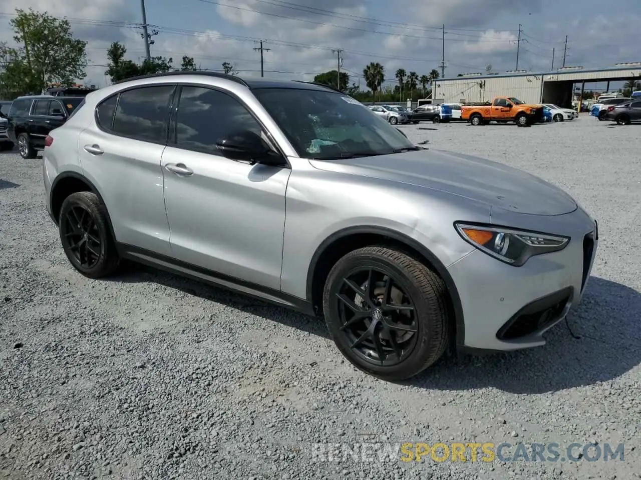4 Фотография поврежденного автомобиля ZASPAJAN4M7D11740 ALFA ROMEO STELVIO 2021