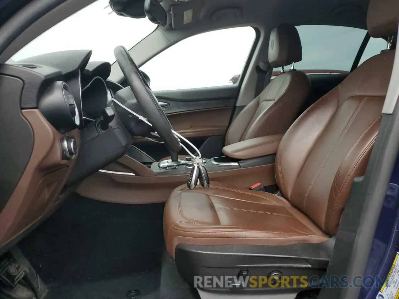 7 Photograph of a damaged car ZASPAJAN5M7D11892 ALFA ROMEO STELVIO 2021