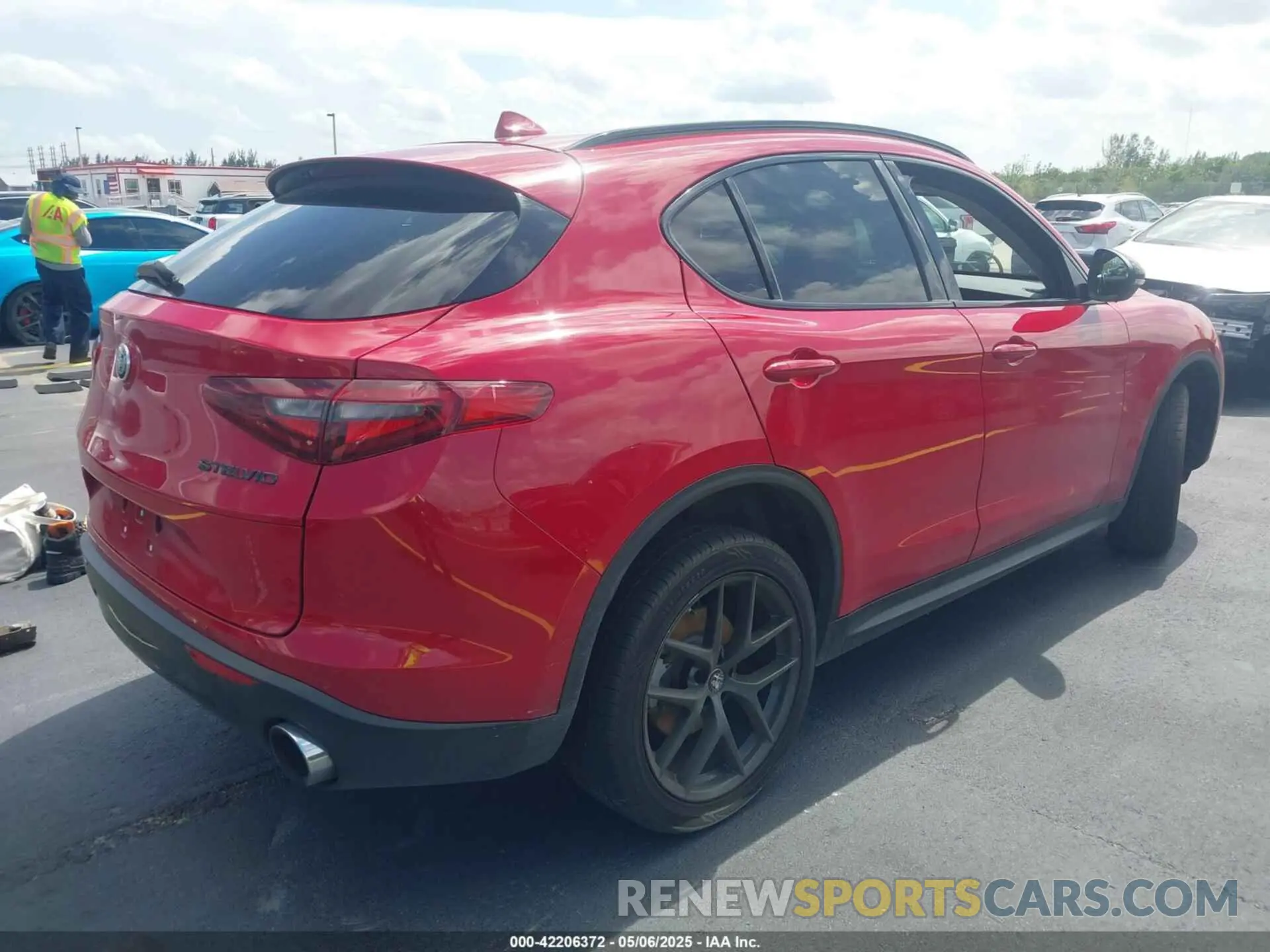 4 Фотография поврежденного автомобиля ZASPAJAN7M7D08508 ALFA ROMEO STELVIO 2021