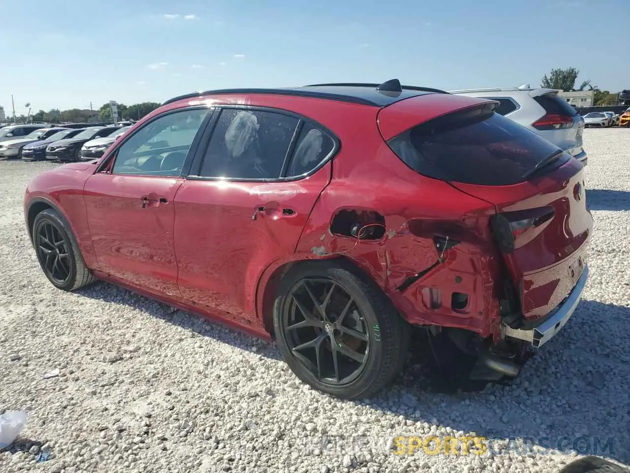 2 Фотография поврежденного автомобиля ZASPAJAN8M7C99608 ALFA ROMEO STELVIO 2021