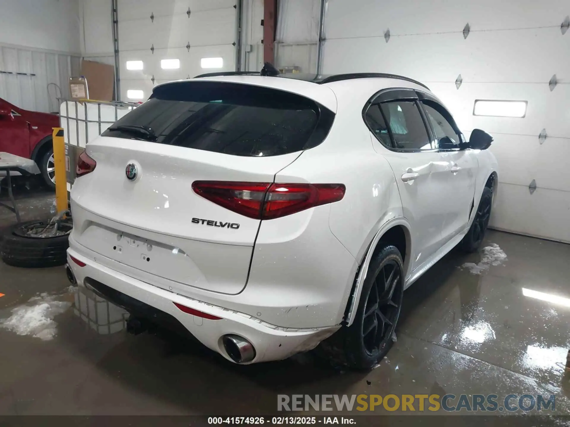 4 Photograph of a damaged car ZASPAJAN8M7D15239 ALFA ROMEO STELVIO 2021