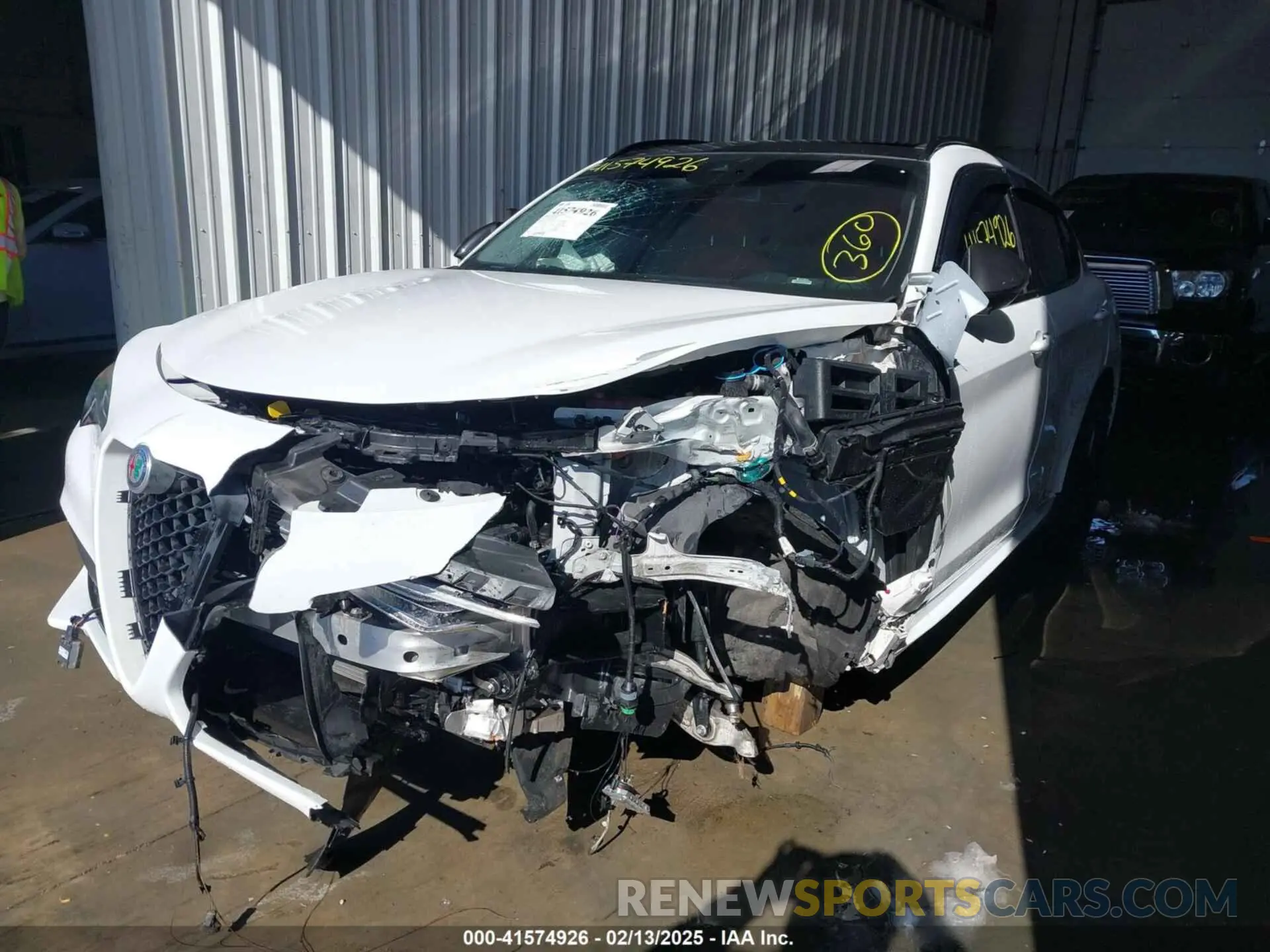 6 Photograph of a damaged car ZASPAJAN8M7D15239 ALFA ROMEO STELVIO 2021