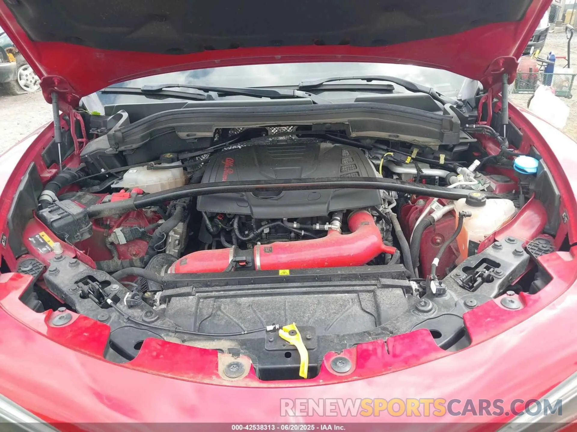 10 Photograph of a damaged car ZASPAKAN8M7D09396 ALFA ROMEO STELVIO 2021