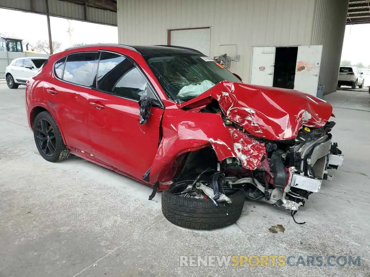 4 Photograph of a damaged car ZASPAKBN0M7D15403 ALFA ROMEO STELVIO 2021