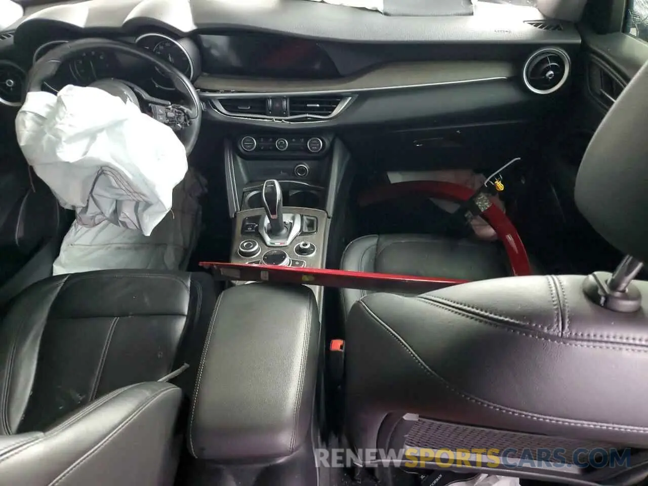 8 Photograph of a damaged car ZASPAKBN0M7D15403 ALFA ROMEO STELVIO 2021