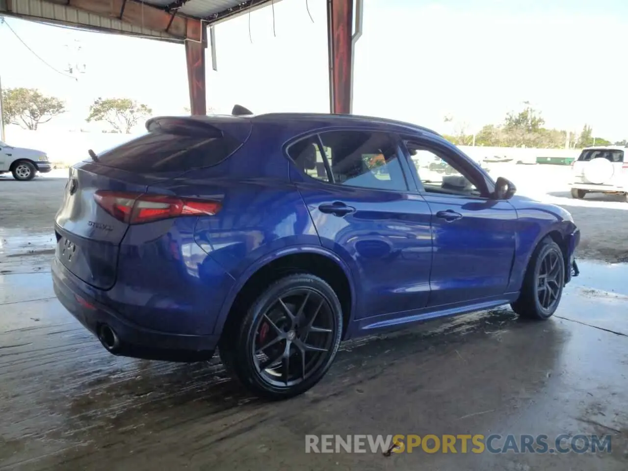 3 Photograph of a damaged car ZASPAKBN3M7D09272 ALFA ROMEO STELVIO 2021