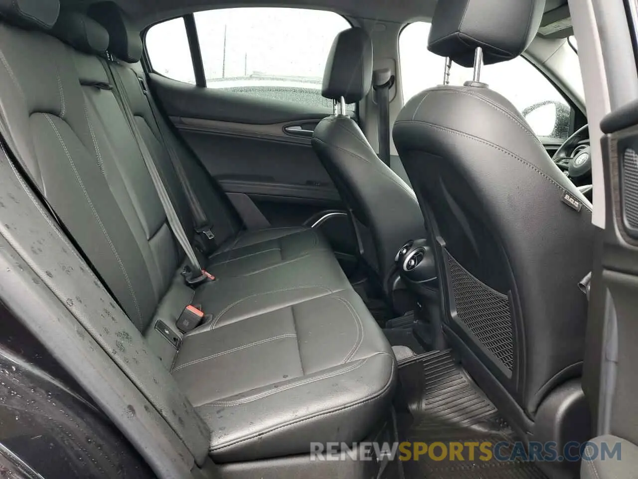 11 Photograph of a damaged car ZASPAKBN3M7D19932 ALFA ROMEO STELVIO 2021
