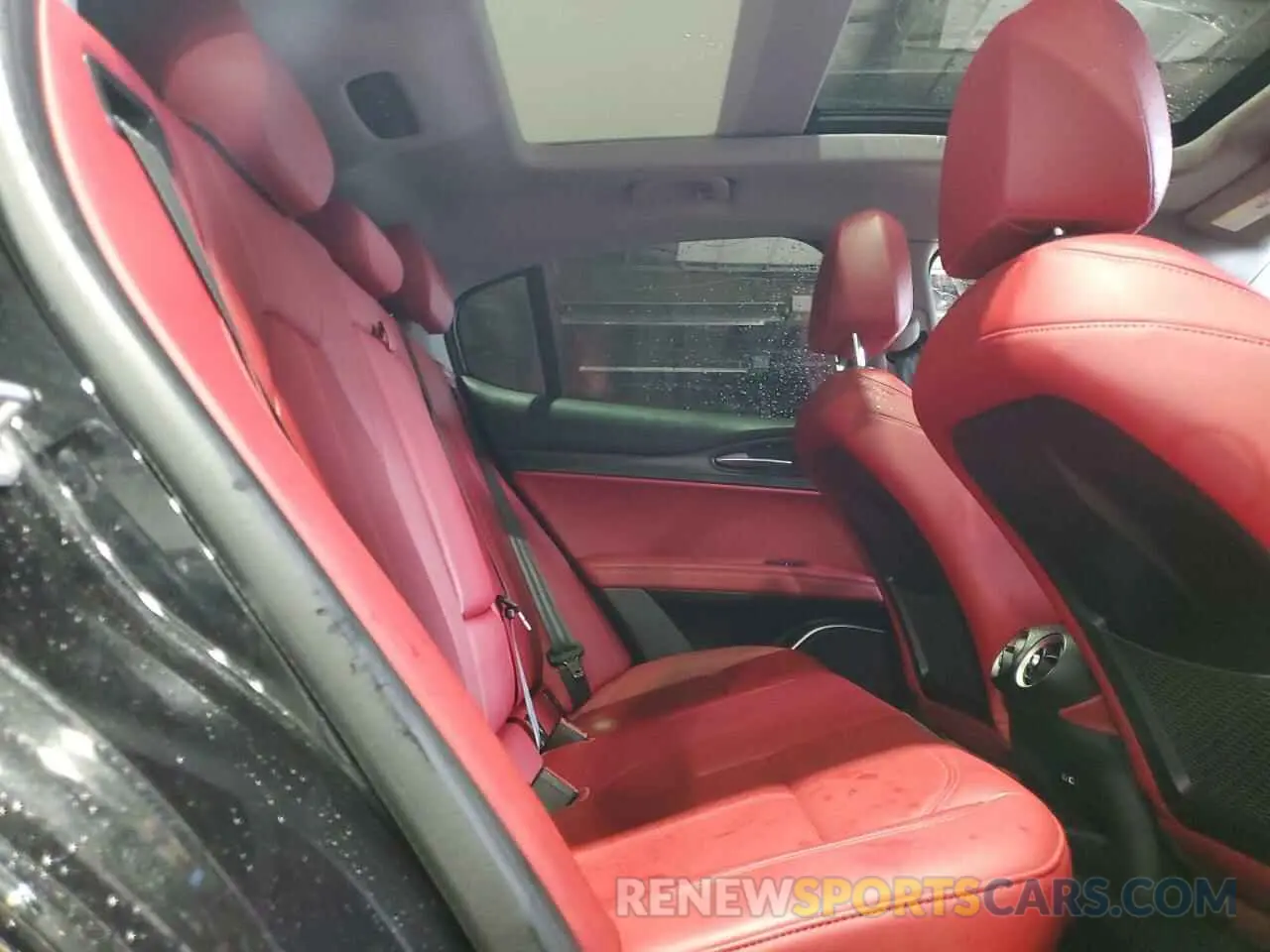 11 Photograph of a damaged car ZASPAKBN5M7D09497 ALFA ROMEO STELVIO 2021