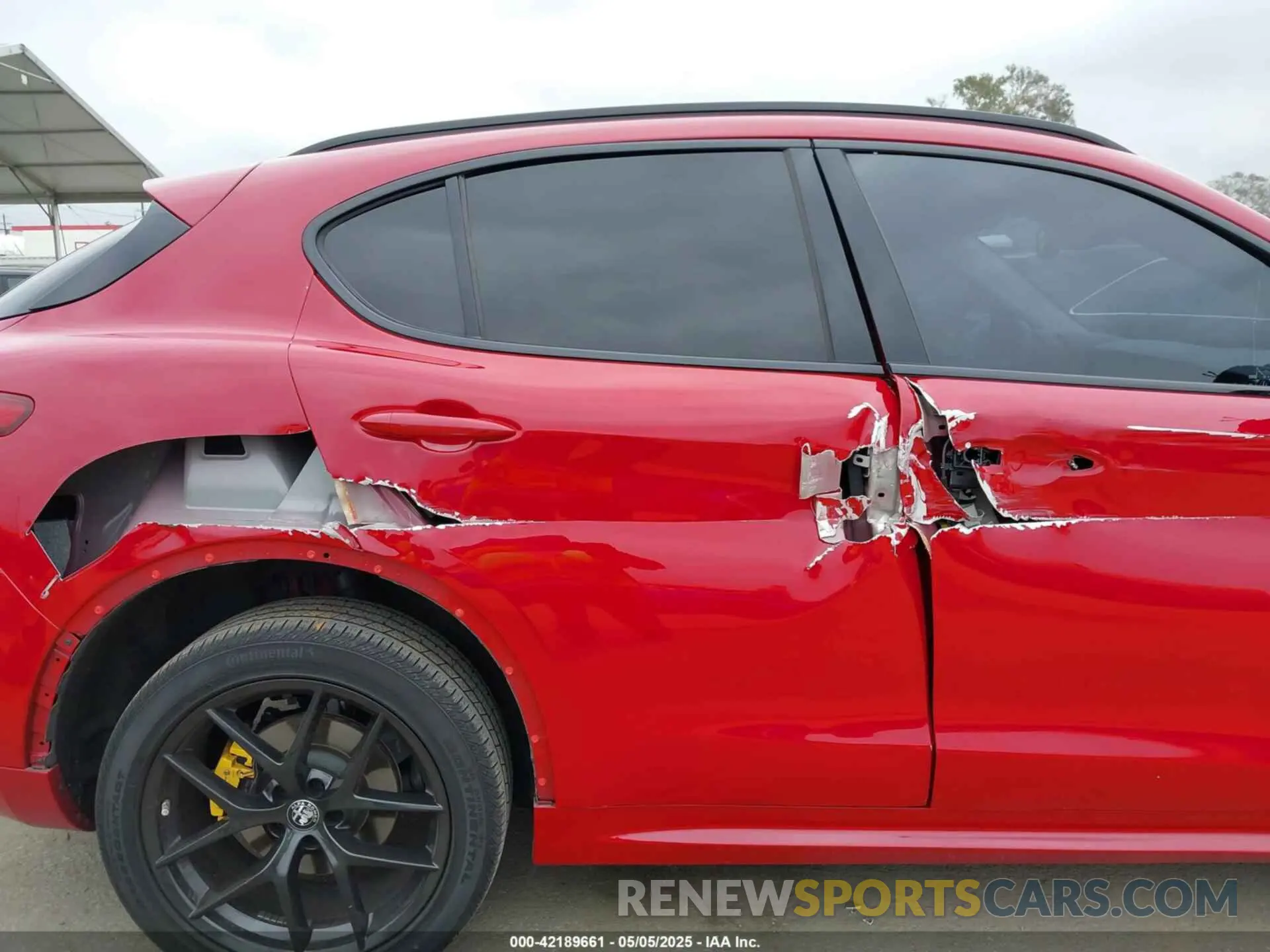 6 Photograph of a damaged car ZASPAKBN5M7D09578 ALFA ROMEO STELVIO 2021