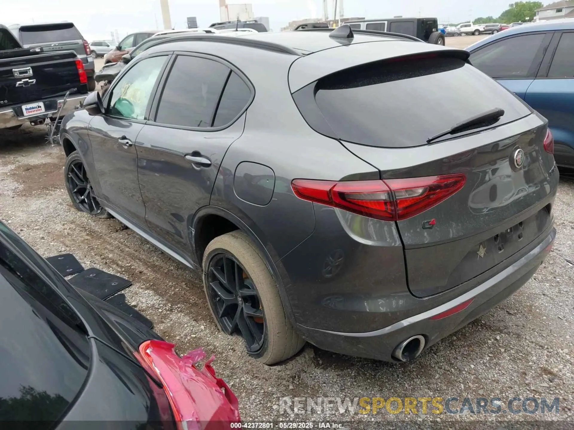 3 Фотография поврежденного автомобиля ZASPAKBN8M7D02401 ALFA ROMEO STELVIO 2021
