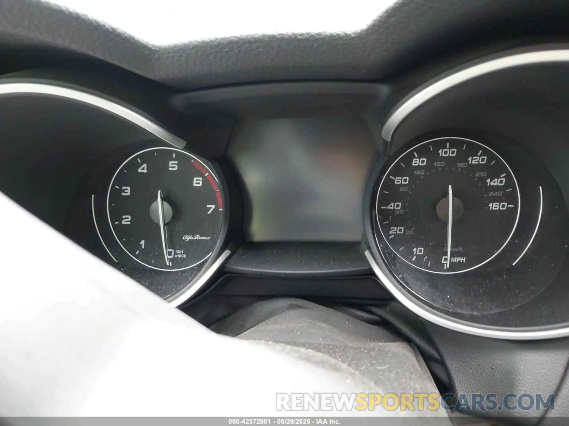 7 Фотография поврежденного автомобиля ZASPAKBN8M7D02401 ALFA ROMEO STELVIO 2021