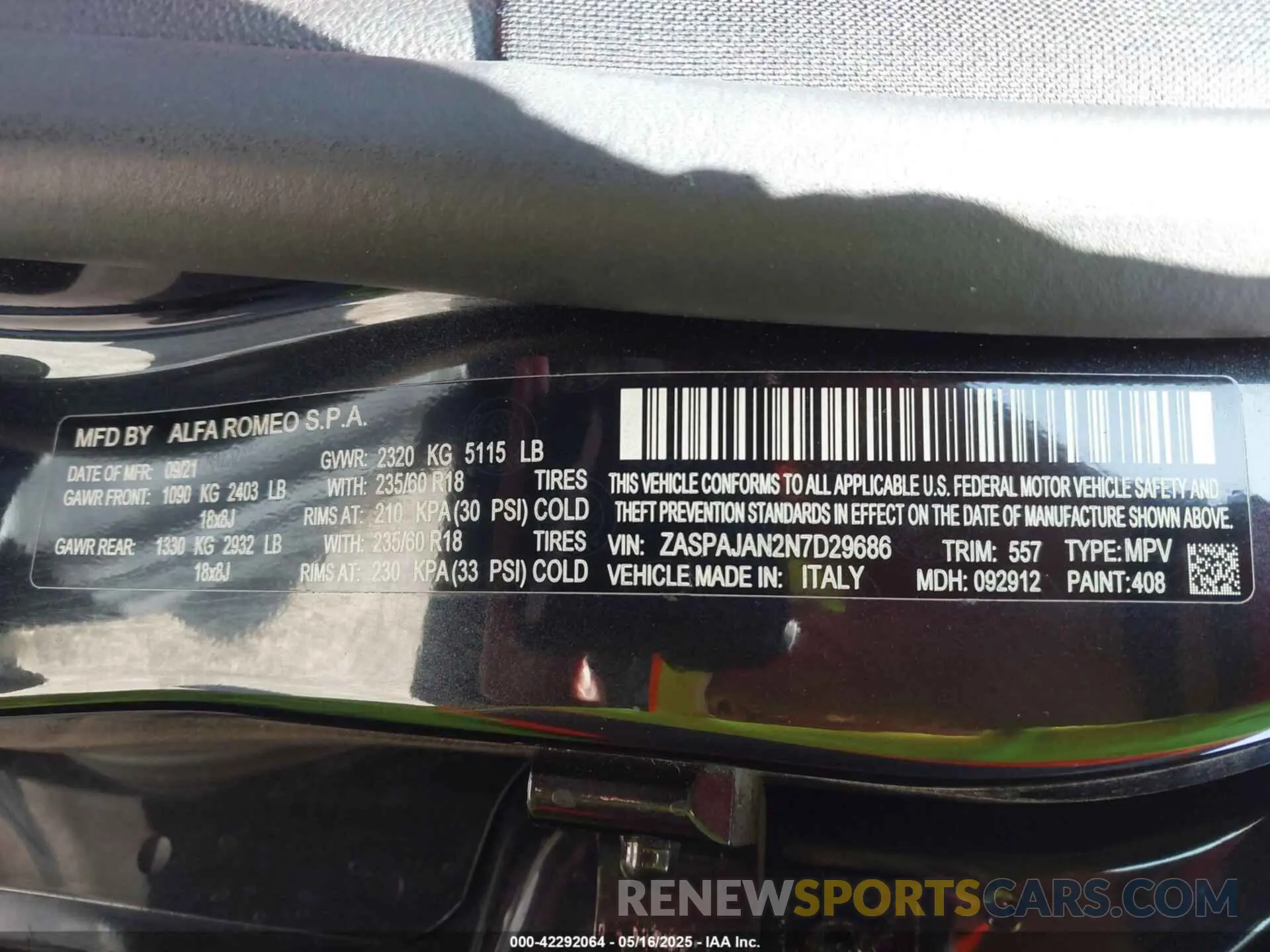 9 Photograph of a damaged car ZASPAJAN2N7D29686 ALFA ROMEO STELVIO 2022