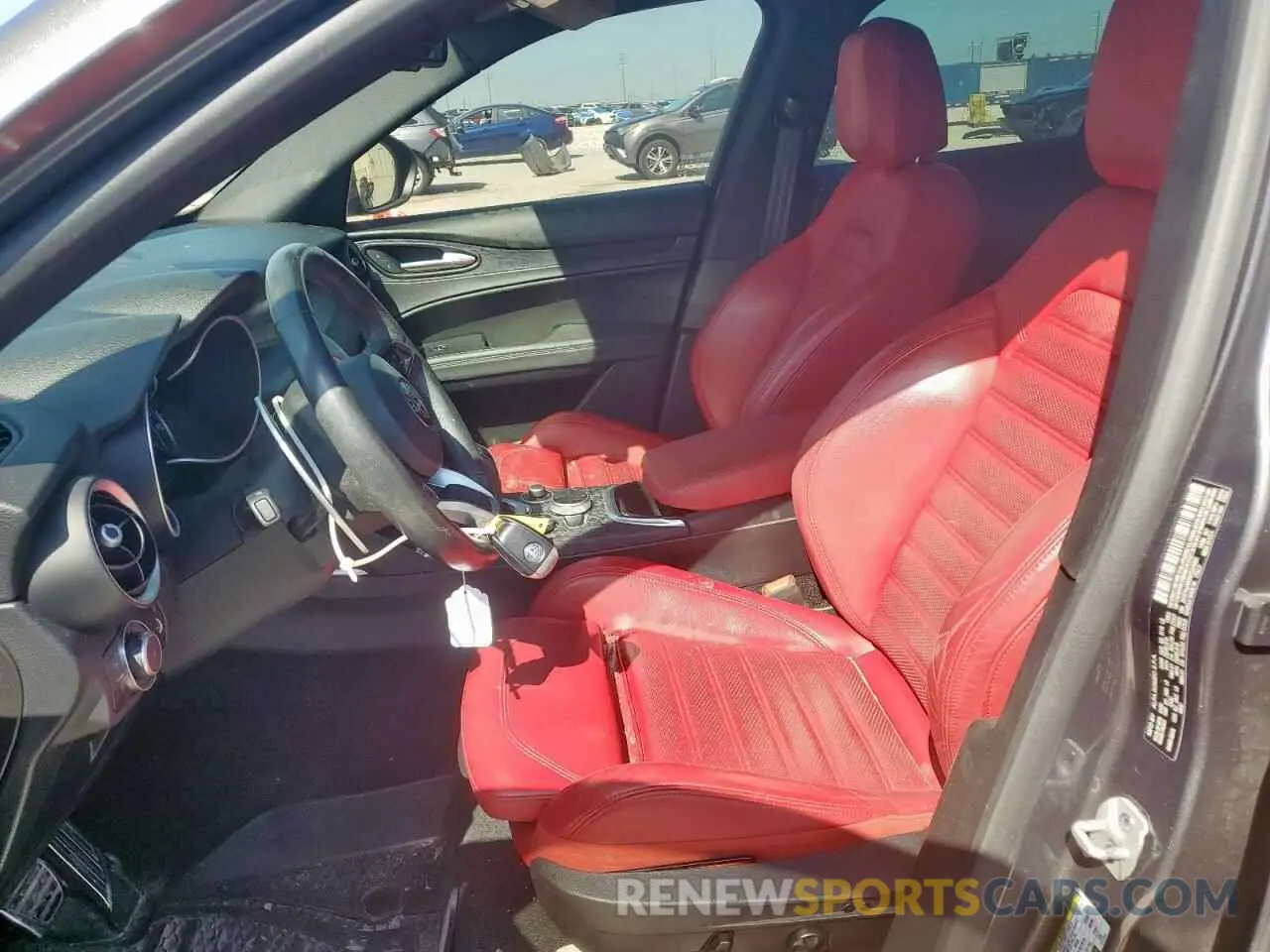 7 Photograph of a damaged car ZASPAJAN3N7D37652 ALFA ROMEO STELVIO 2022