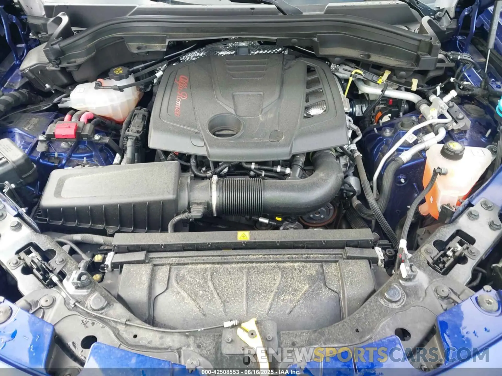 10 Photograph of a damaged car ZASPAJAN9N7D37137 ALFA ROMEO STELVIO 2022