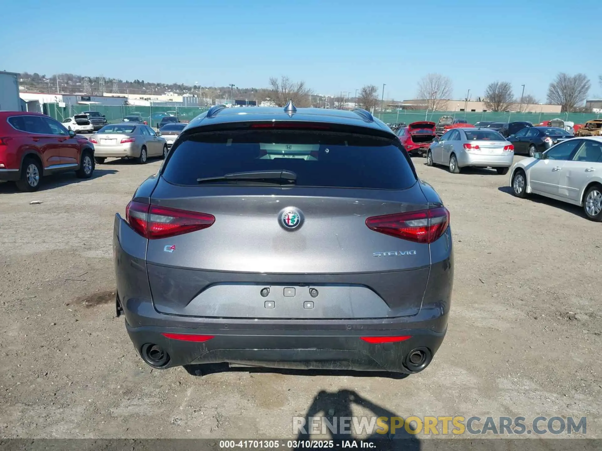 17 Photograph of a damaged car ZASPAKAN3N7D27953 ALFA ROMEO STELVIO 2022