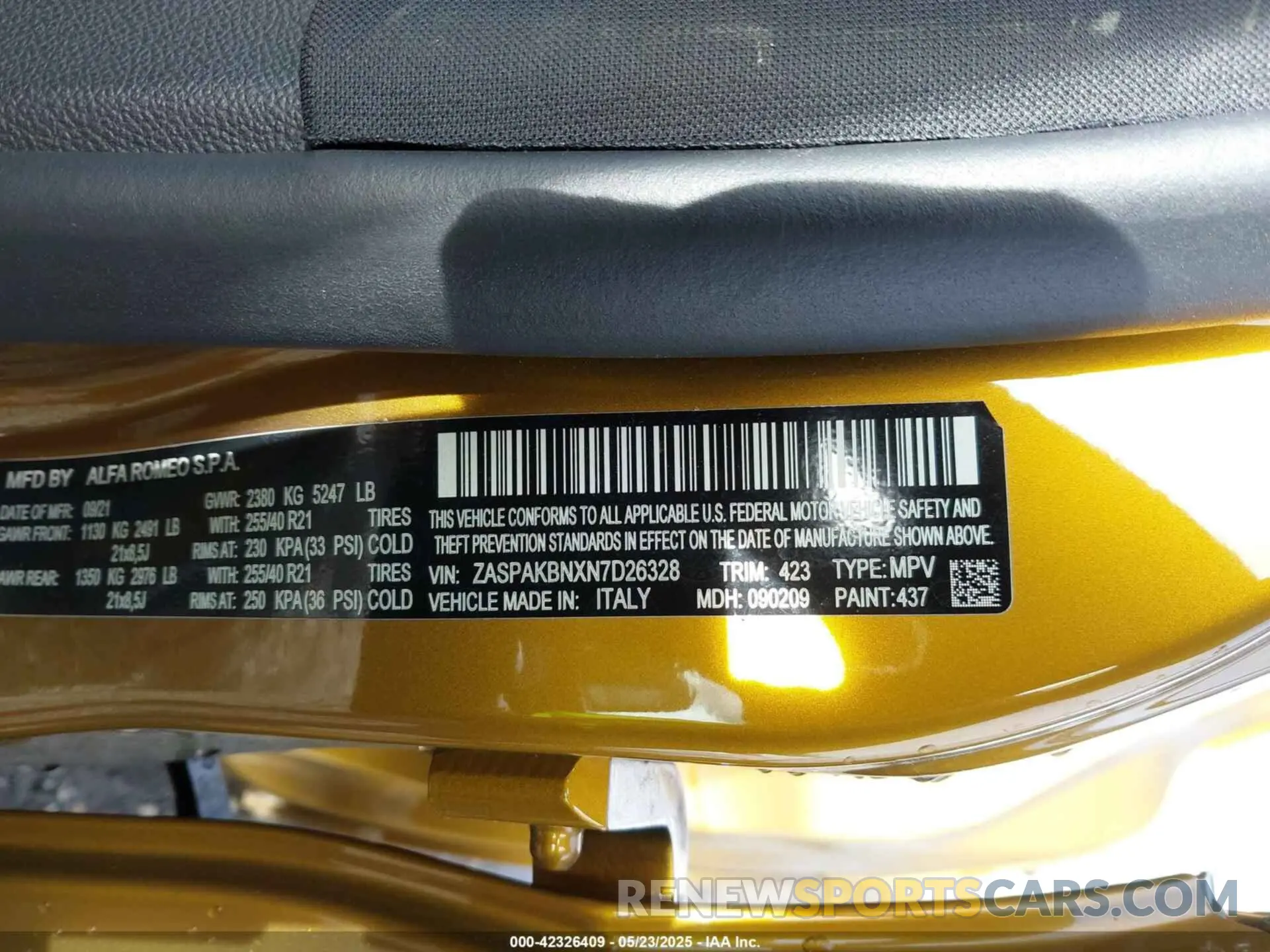 9 Photograph of a damaged car ZASPAKBNXN7D26328 ALFA ROMEO STELVIO 2022