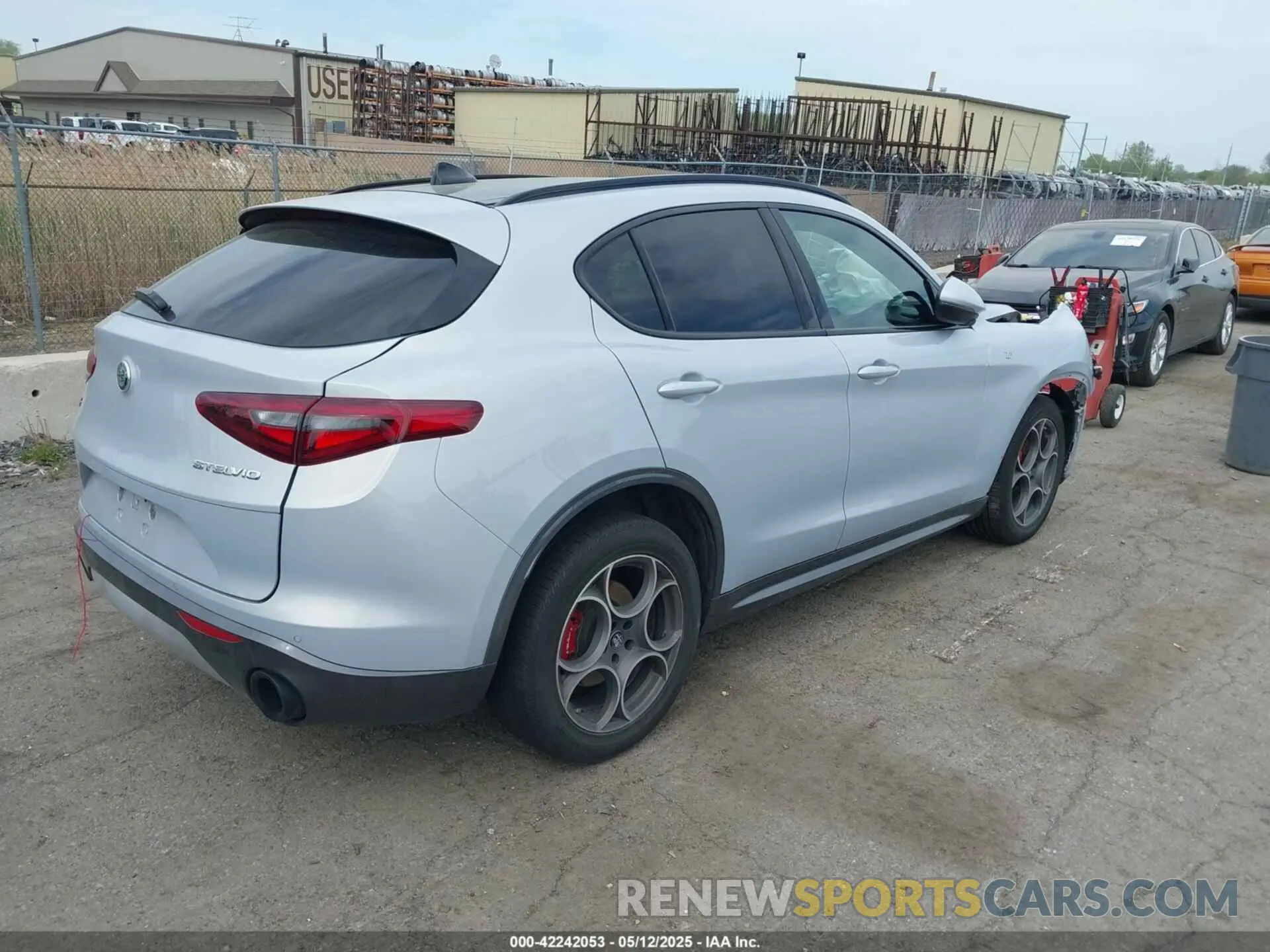 4 Фотография поврежденного автомобиля ZASPAKBN6P7D57689 ALFA ROMEO STELVIO 2023