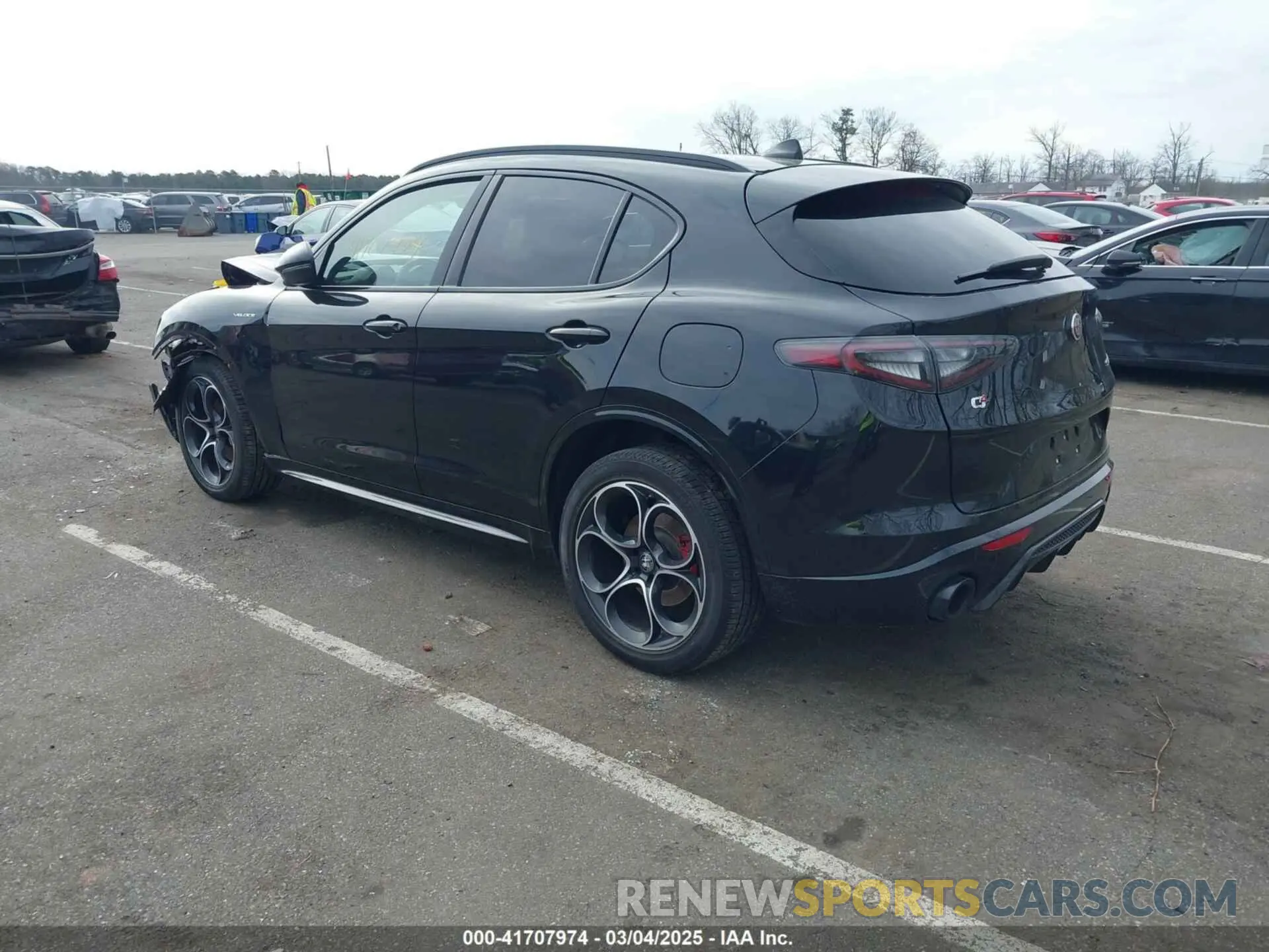 3 Photograph of a damaged car ZASPAKBN3R7D74078 ALFA ROMEO STELVIO 2024