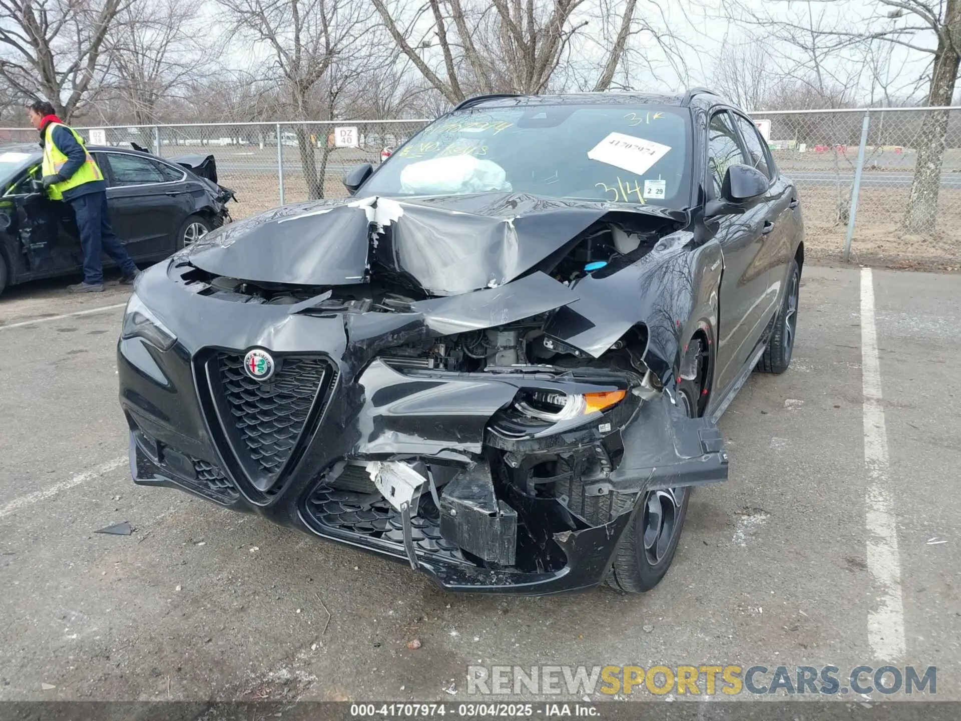 6 Photograph of a damaged car ZASPAKBN3R7D74078 ALFA ROMEO STELVIO 2024