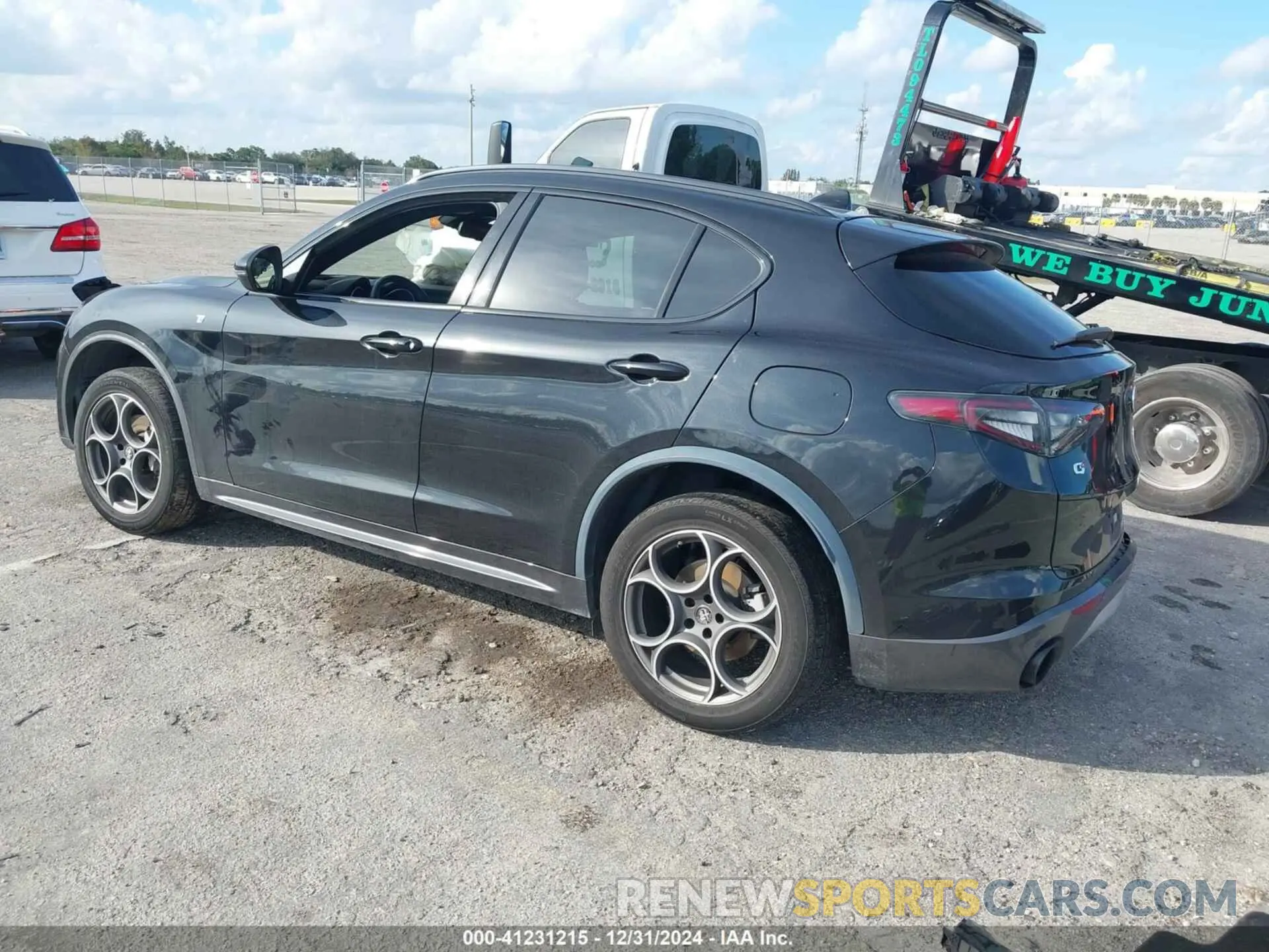 3 Photograph of a damaged car ZASPAKBN7R7D70471 ALFA ROMEO STELVIO 2024