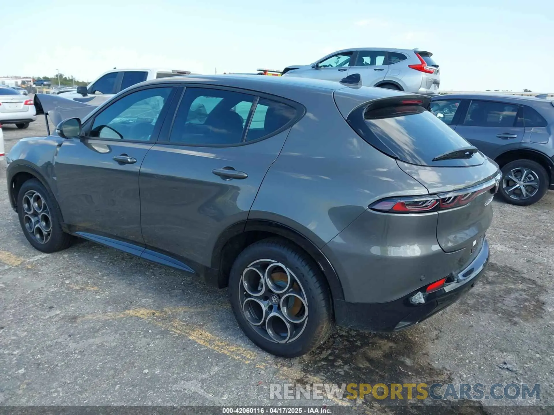 3 Photograph of a damaged car ZASNATAN6S3090601 ALFA ROMEO TONALE 2025