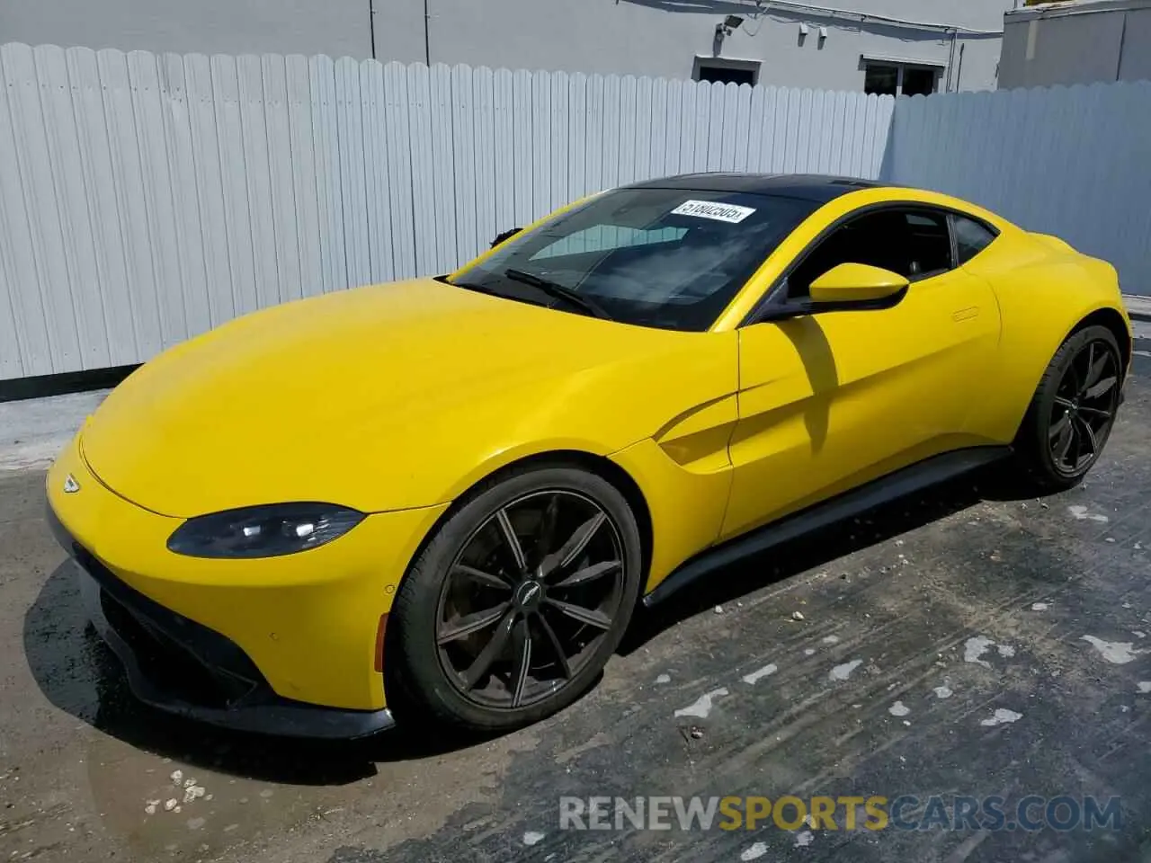 1 Photograph of a damaged car SCFSMGAW6KGN01897 ASTON MARTIN ALL MODELS 2019