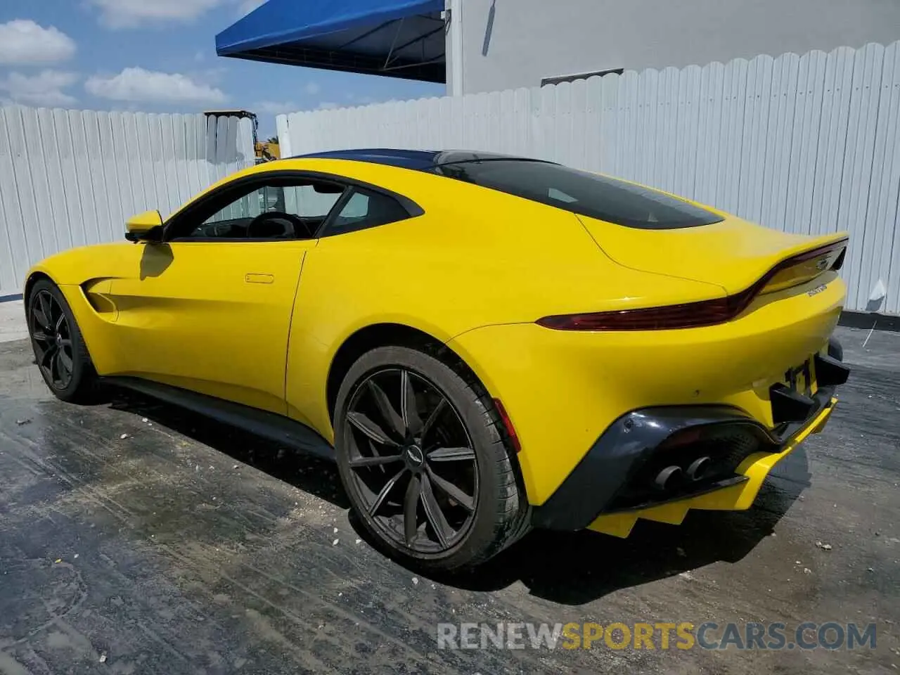 2 Photograph of a damaged car SCFSMGAW6KGN01897 ASTON MARTIN ALL MODELS 2019