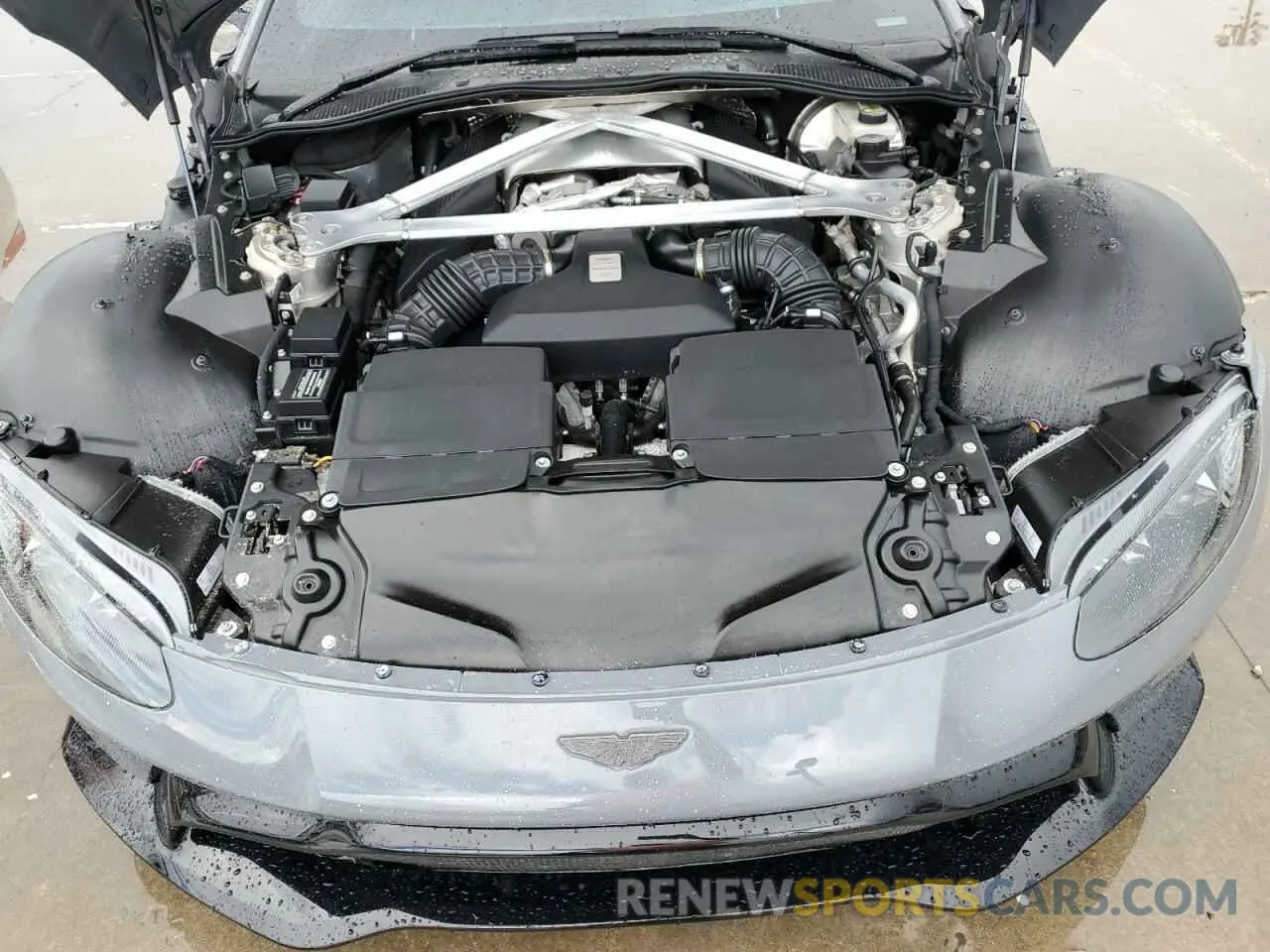 11 Photograph of a damaged car SCFSMGAW6LGN04722 ASTON MARTIN ALL MODELS 2020
