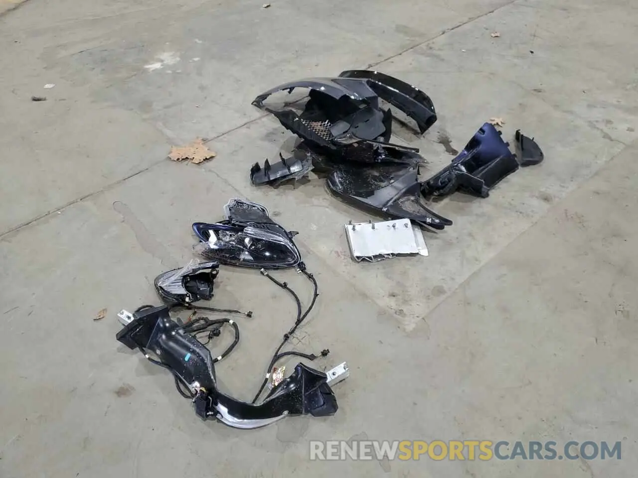 12 Photograph of a damaged car SCFSMGBW2MGP05338 ASTON MARTIN ALL MODELS 2021