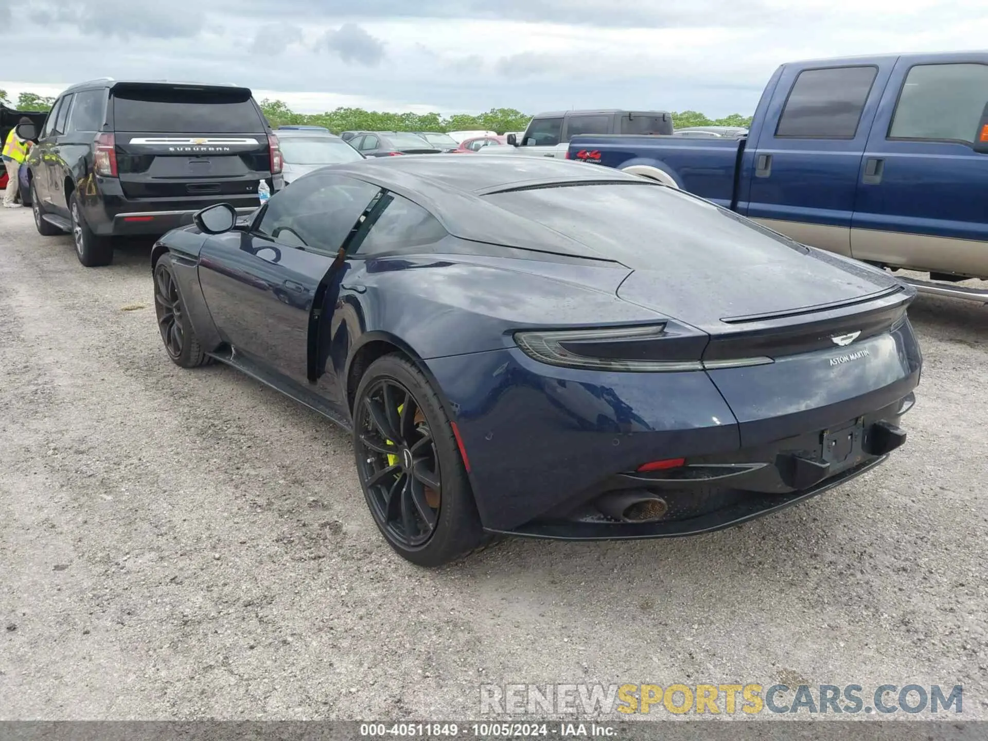 3 Photograph of a damaged car SCFRMFEV7KGL06384 ASTON MARTIN DB11 2019