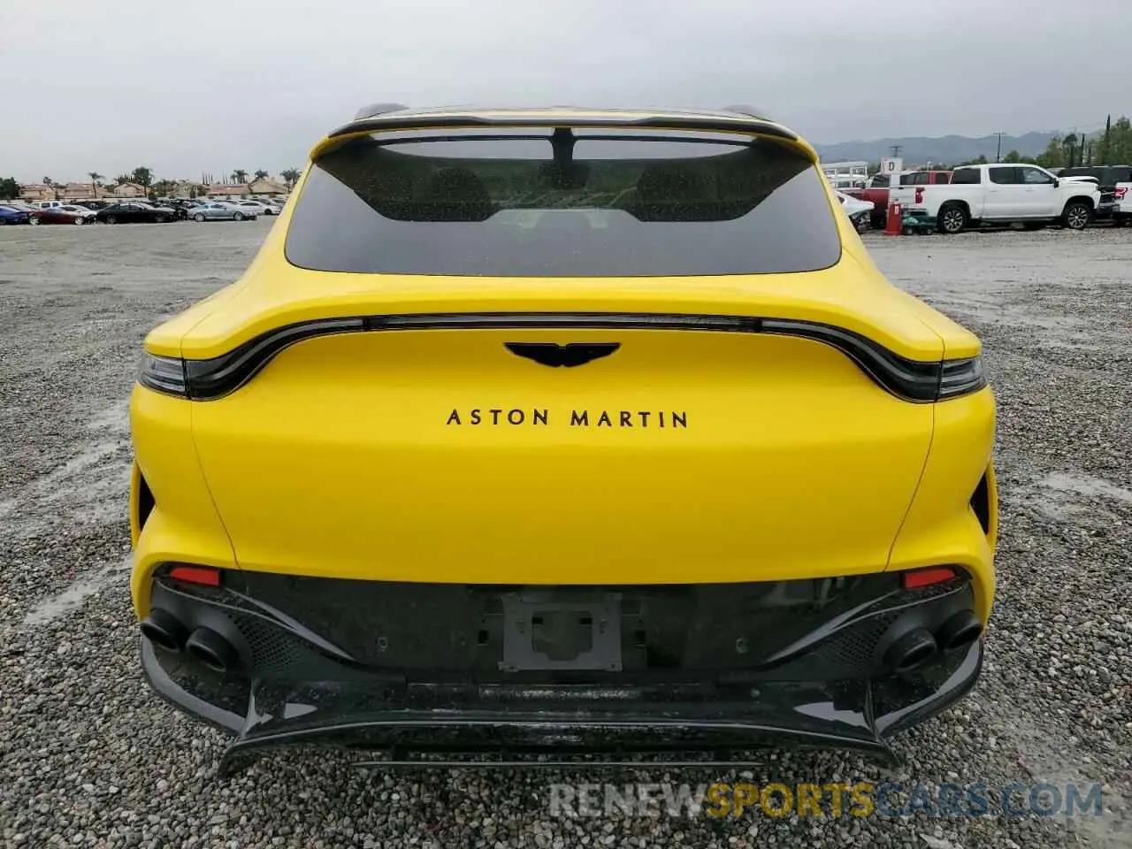 6 Photograph of a damaged car SD7VUJBW6PTV08631 ASTON MARTIN DBX 707 2023