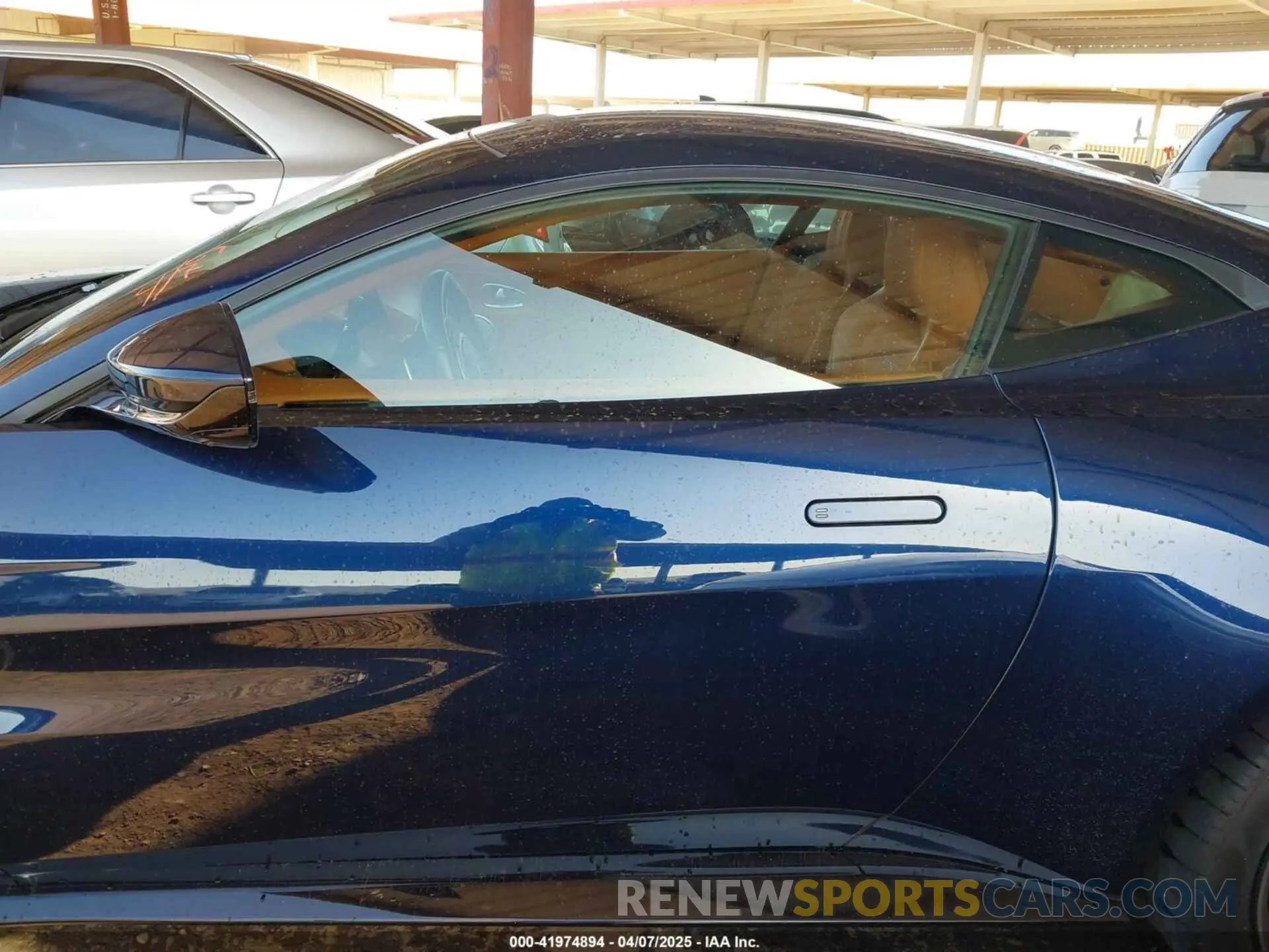 13 Photograph of a damaged car SCFSMGAW3KGN00836 ASTON MARTIN VANTAGE 2019