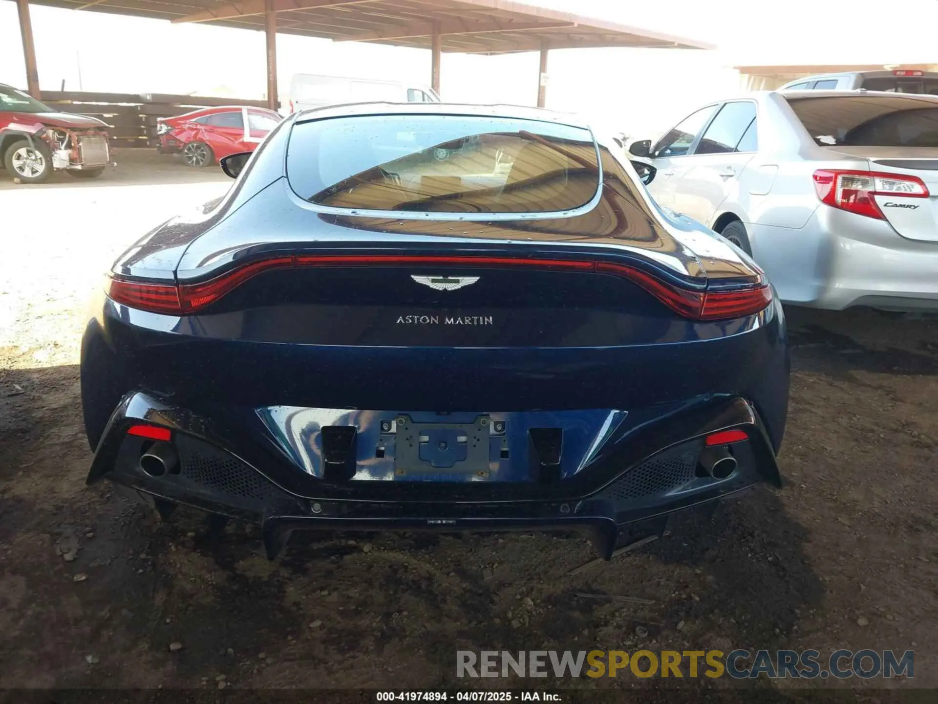 15 Photograph of a damaged car SCFSMGAW3KGN00836 ASTON MARTIN VANTAGE 2019