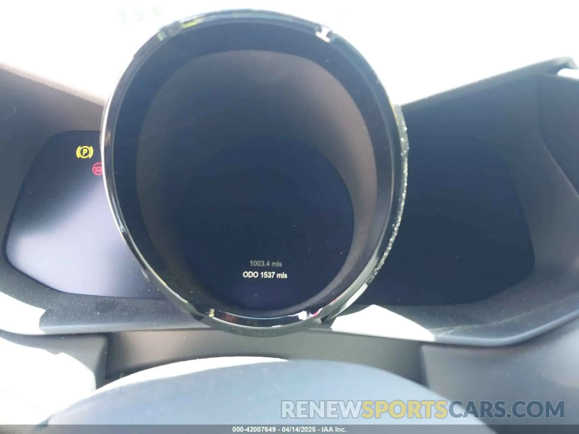 7 Photograph of a damaged car SCFSMGAWXPGN08553 ASTON MARTIN VANTAGE 2023
