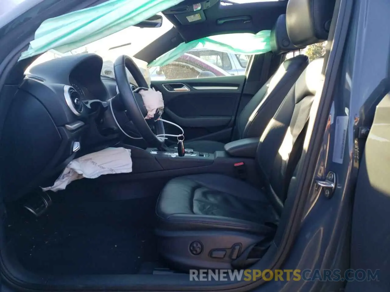 7 Photograph of a damaged car WAUAUGFF4KA086954 AUDI A3 2019
