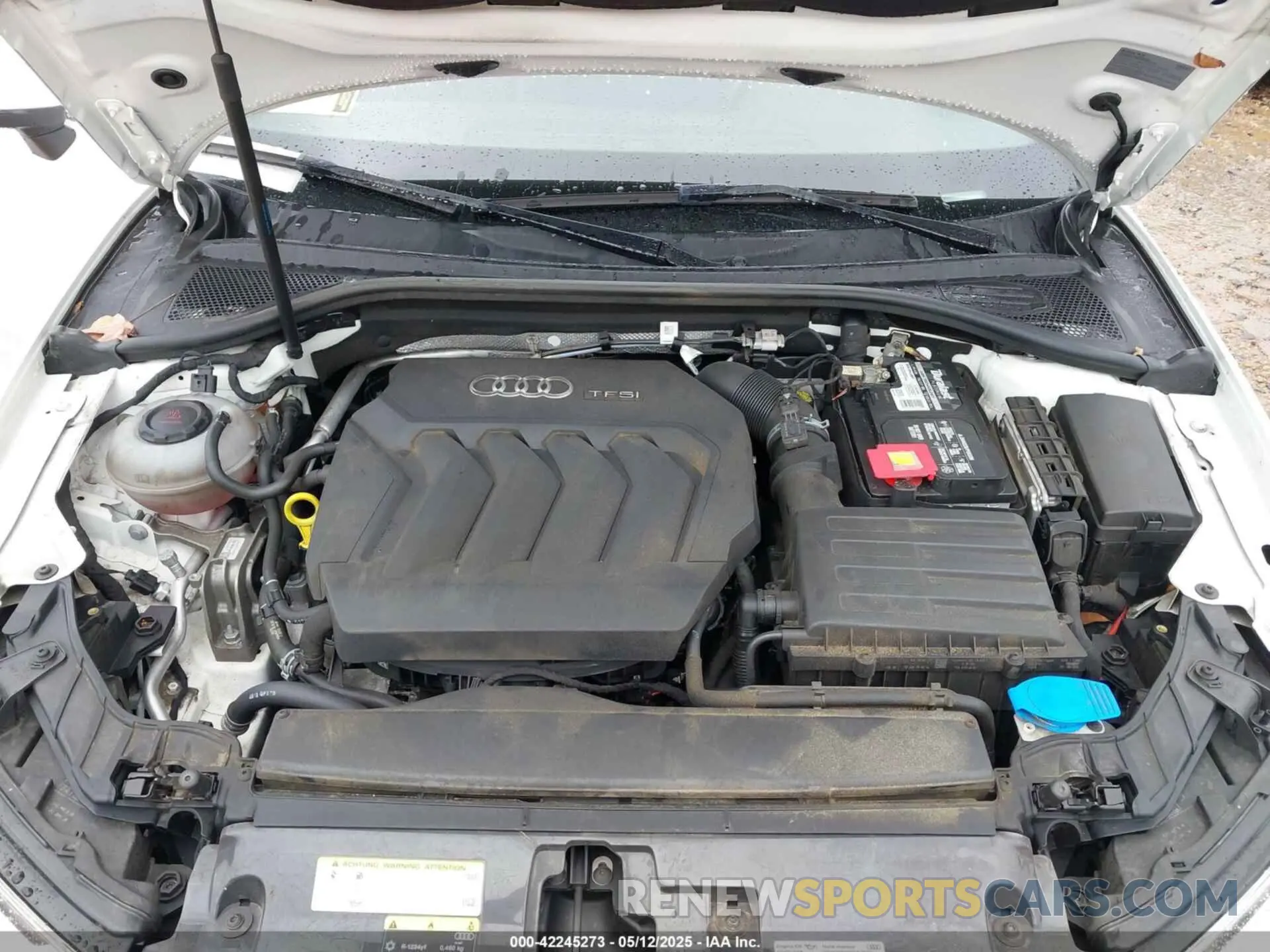 10 Photograph of a damaged car WAUAUGFF6K1010085 AUDI A3 2019