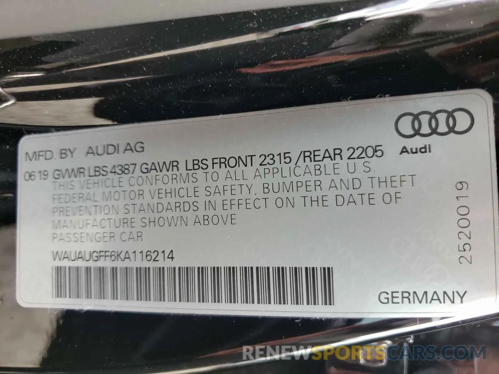 10 Photograph of a damaged car WAUAUGFF6KA116214 AUDI A3 2019