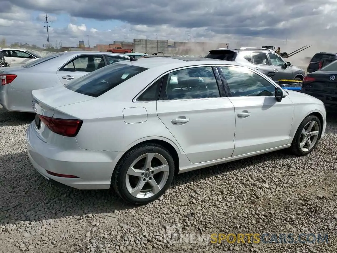 3 Photograph of a damaged car WAUAUGFF8K1008886 AUDI A3 2019