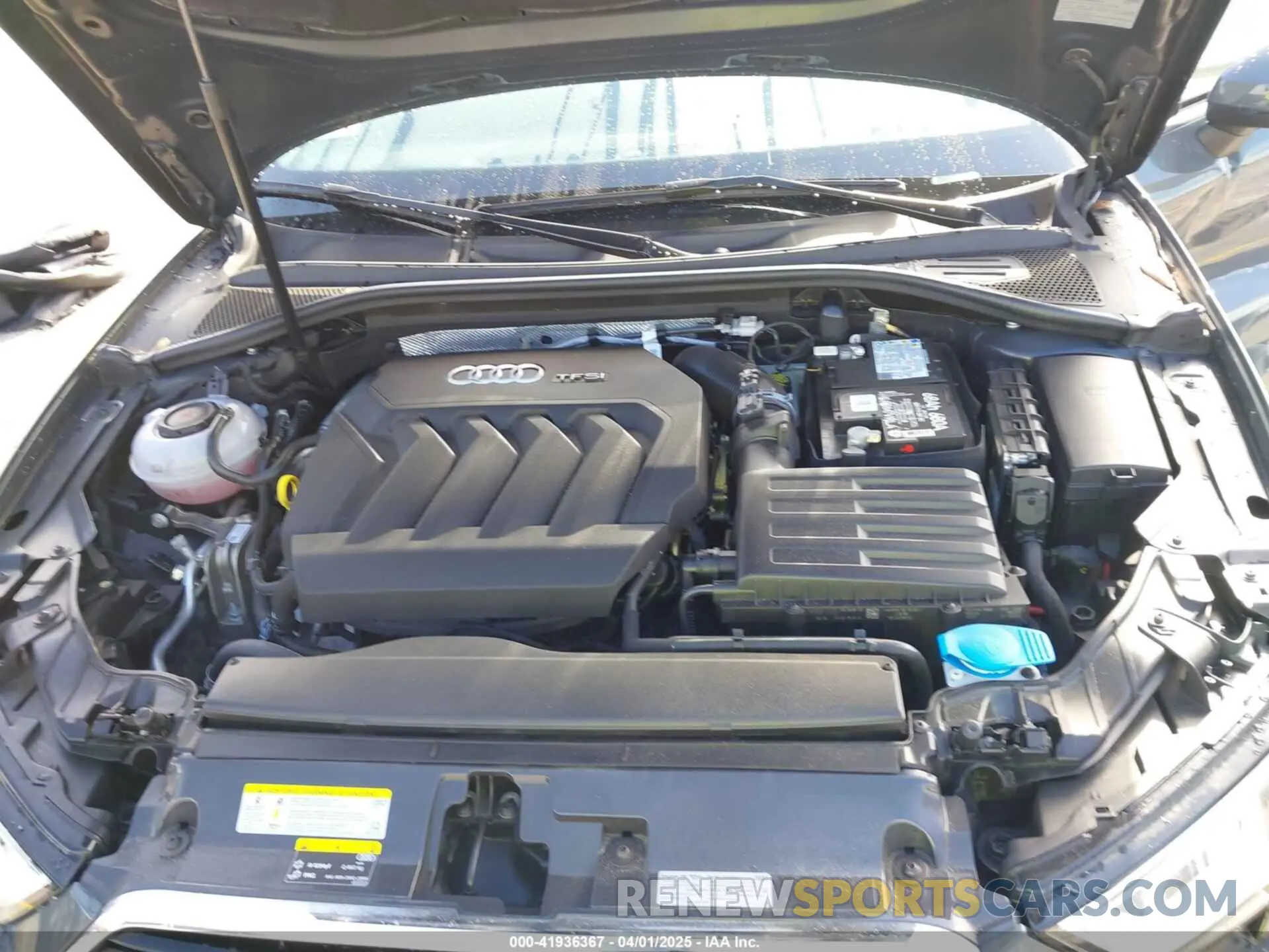 10 Фотография поврежденного автомобиля WAUAUGFF9K1009268 AUDI A3 2019