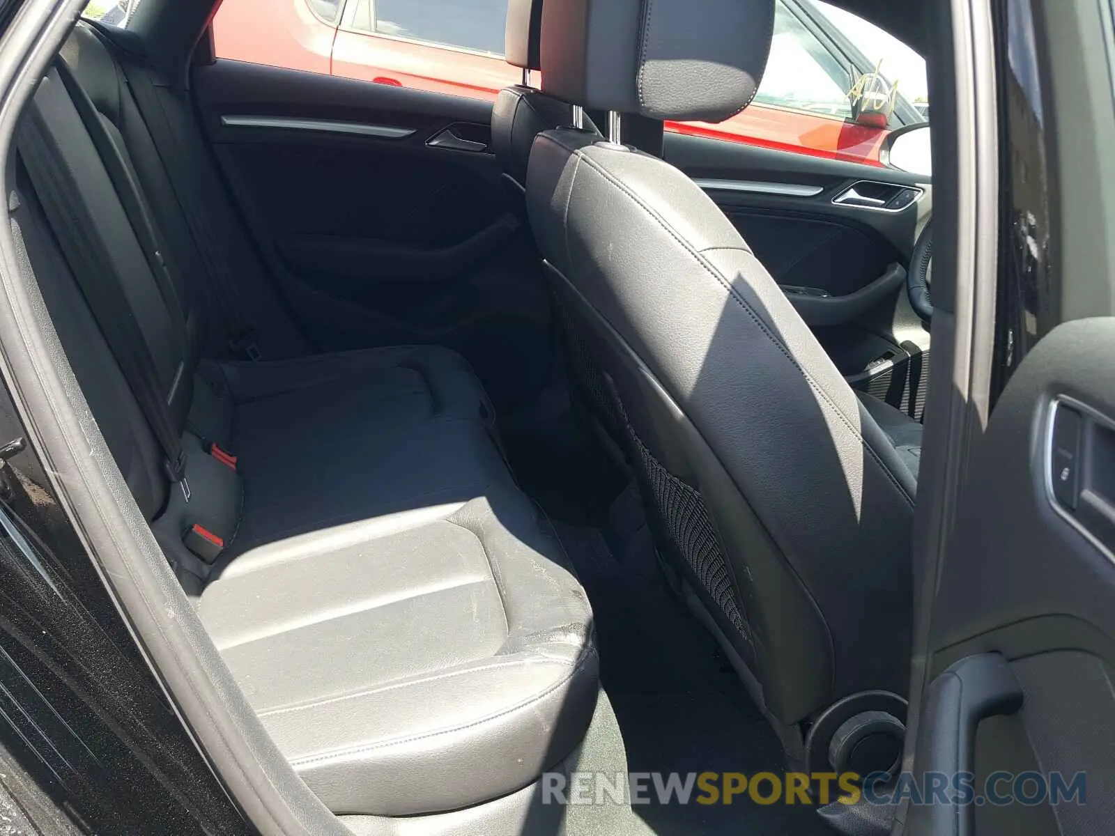 6 Photograph of a damaged car WAUAUGFFXK1014785 AUDI A3 2019