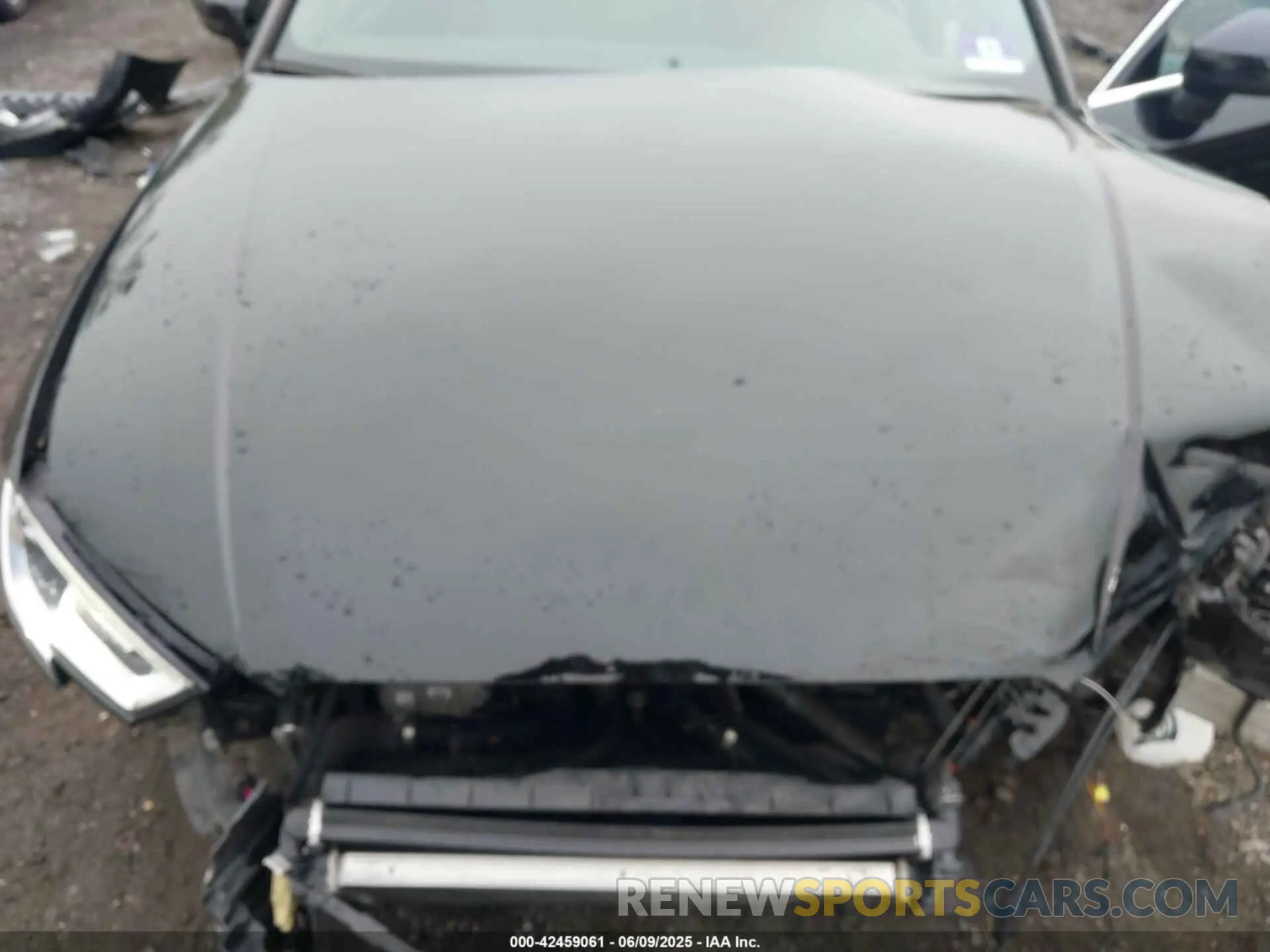 10 Photograph of a damaged car WAUBEGFF5KA079898 AUDI A3 2019