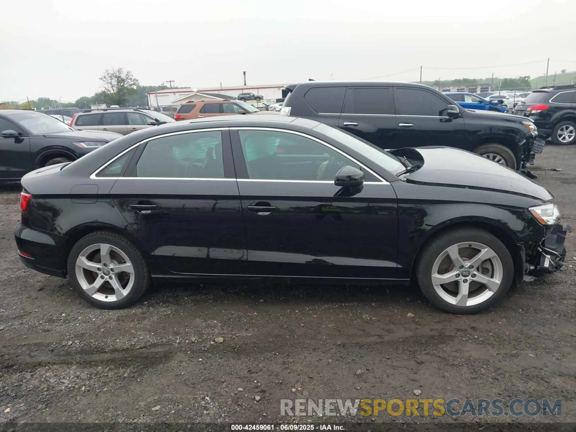 14 Photograph of a damaged car WAUBEGFF5KA079898 AUDI A3 2019