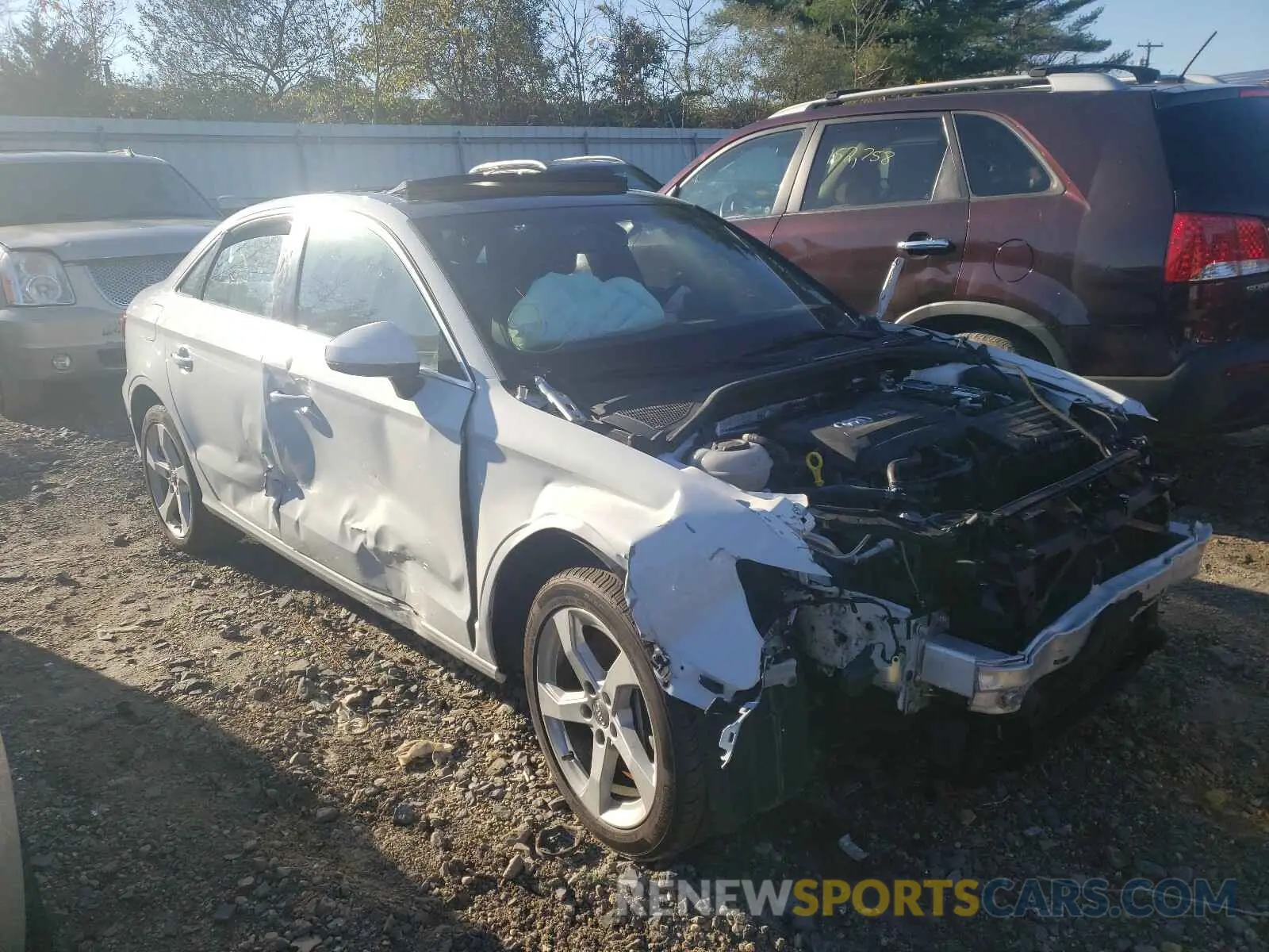 1 Photograph of a damaged car WAUBEGFF8KA086022 AUDI A3 2019