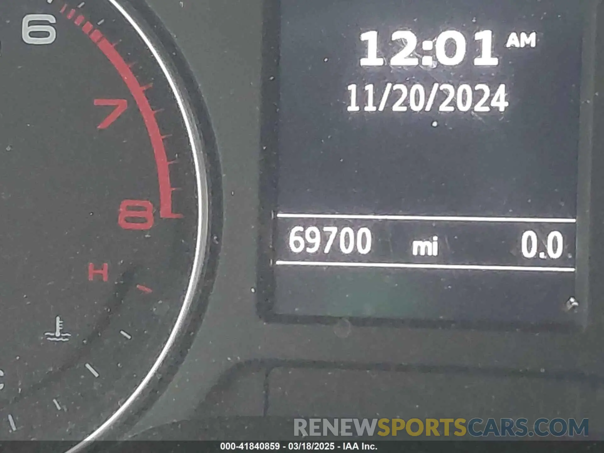 14 Фотография поврежденного автомобиля WAUBEGFF8KA113719 AUDI A3 2019