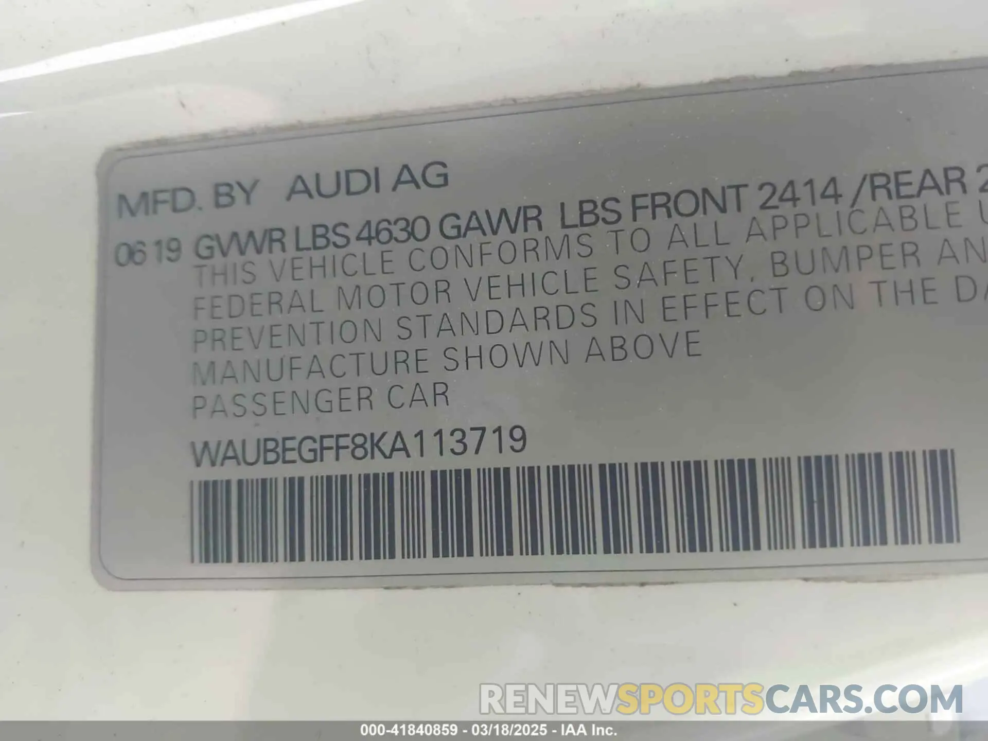 9 Фотография поврежденного автомобиля WAUBEGFF8KA113719 AUDI A3 2019