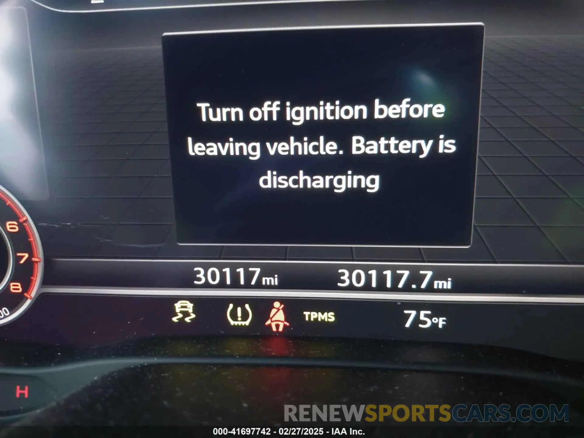 7 Фотография поврежденного автомобиля WAUGUGFF1KA087909 AUDI A3 2019